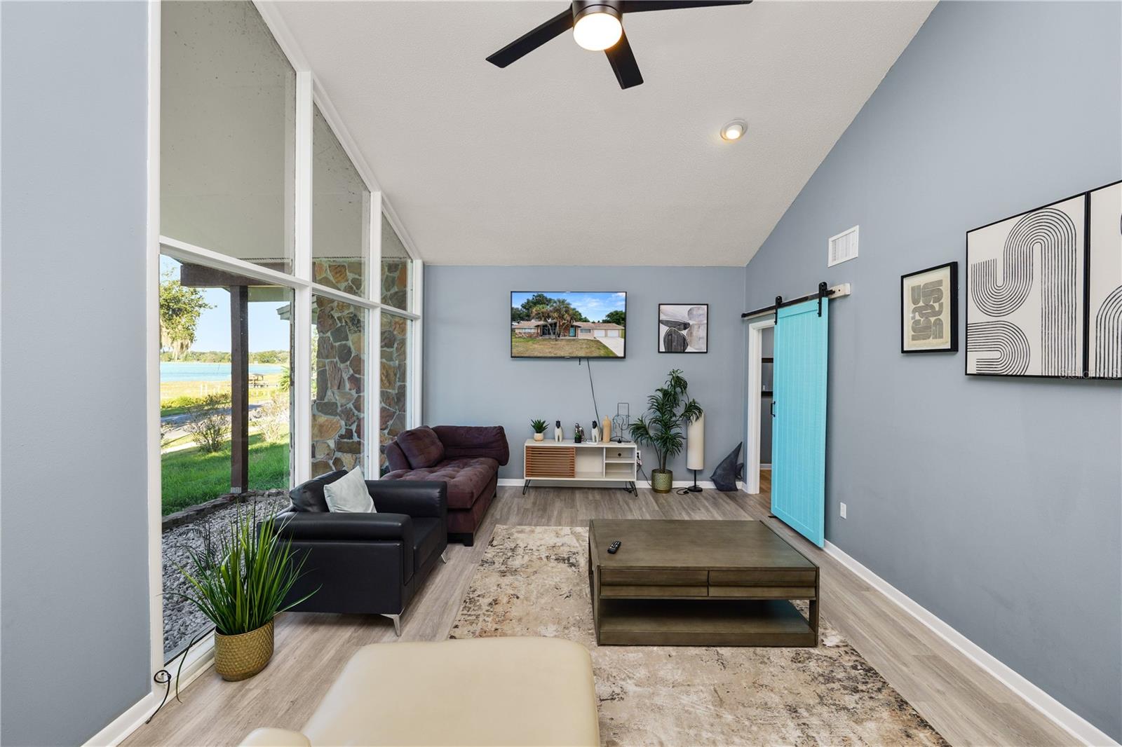 Image 5 of 56 For 1316 Lake Ariana Boulevard