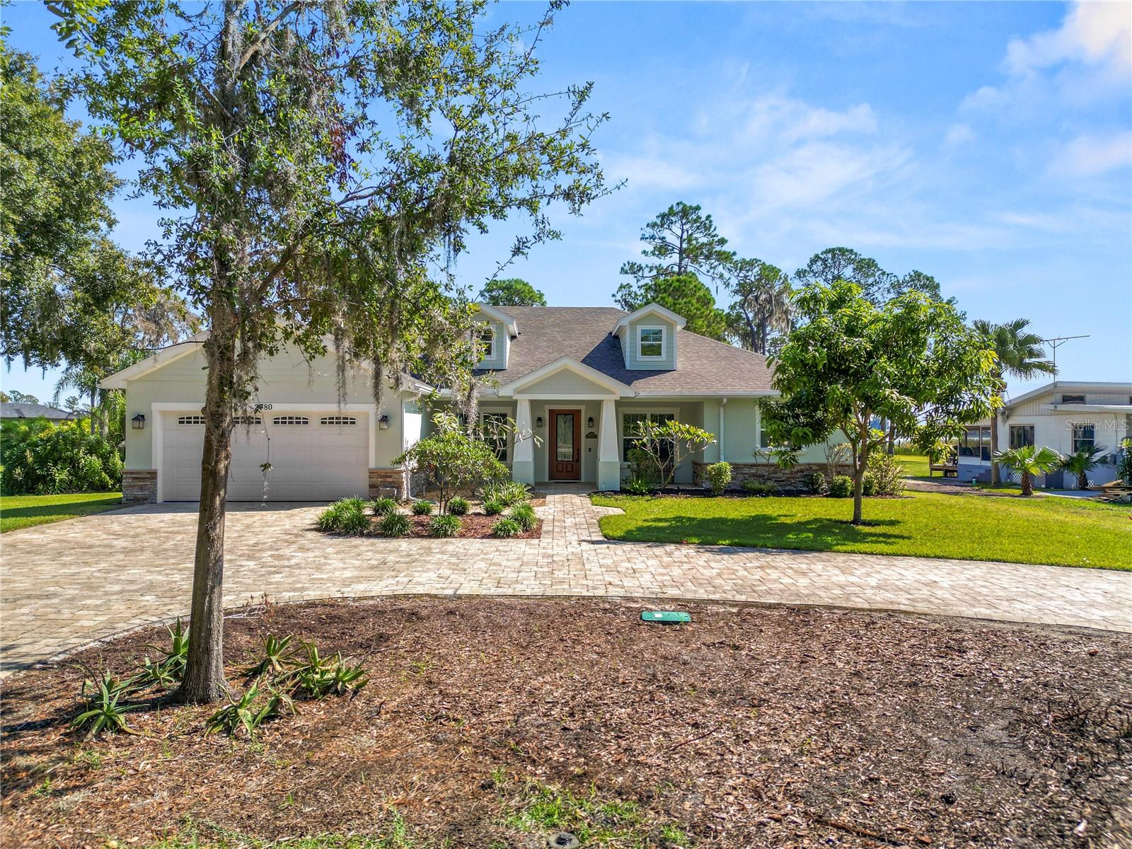 Details for 2780 Lake Hamilton Drive, WINTER HAVEN, FL 33881