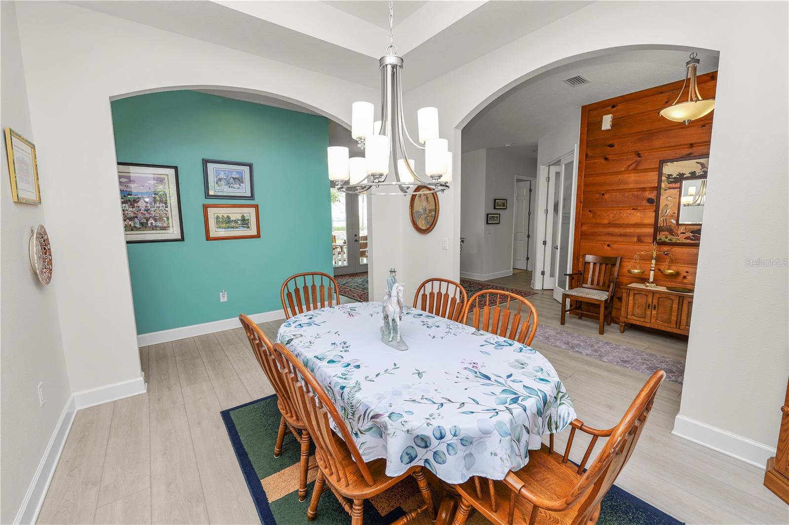 Image 14 of 78 For 2780 Lake Hamilton Drive