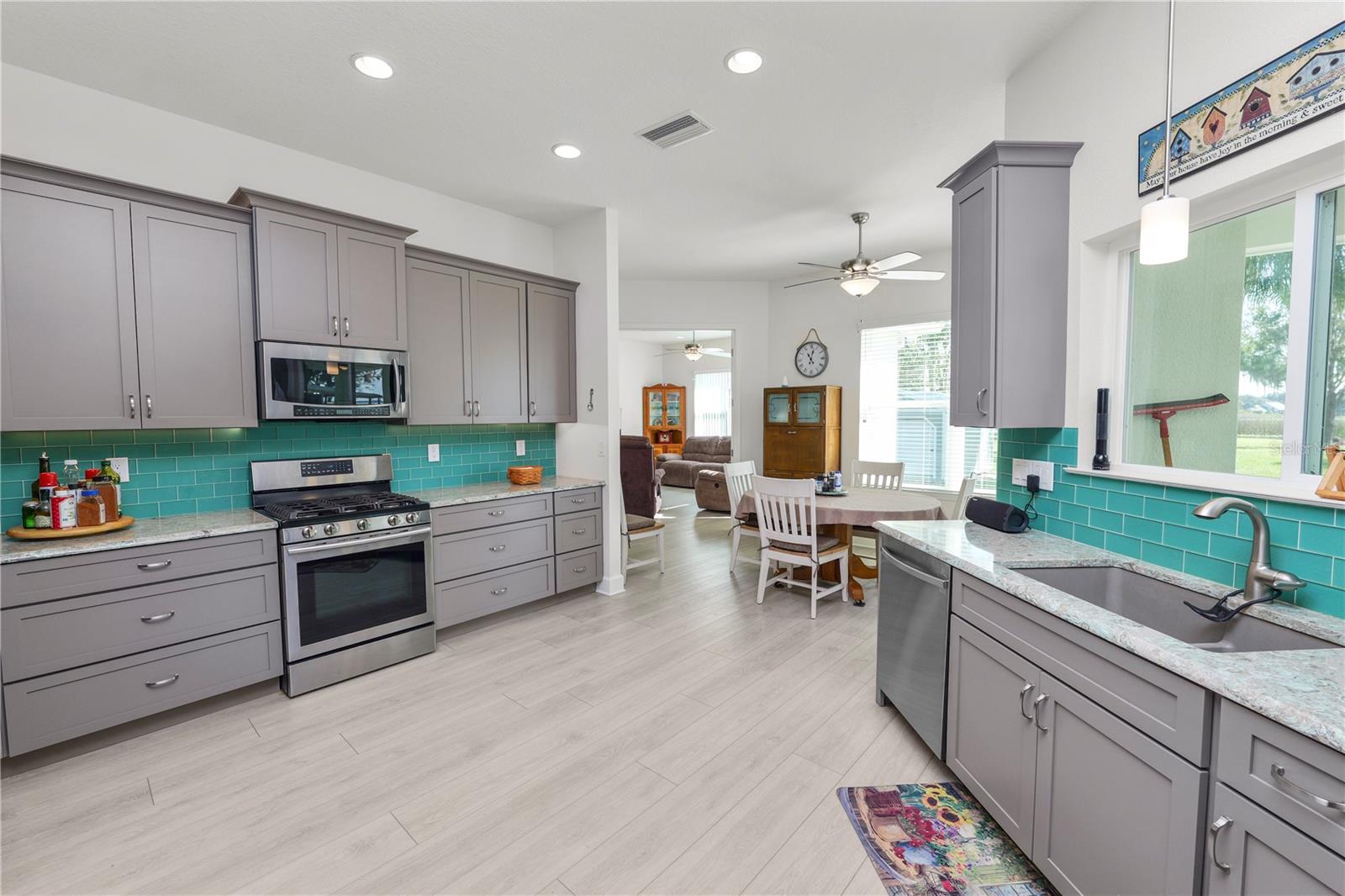 Image 18 of 78 For 2780 Lake Hamilton Drive