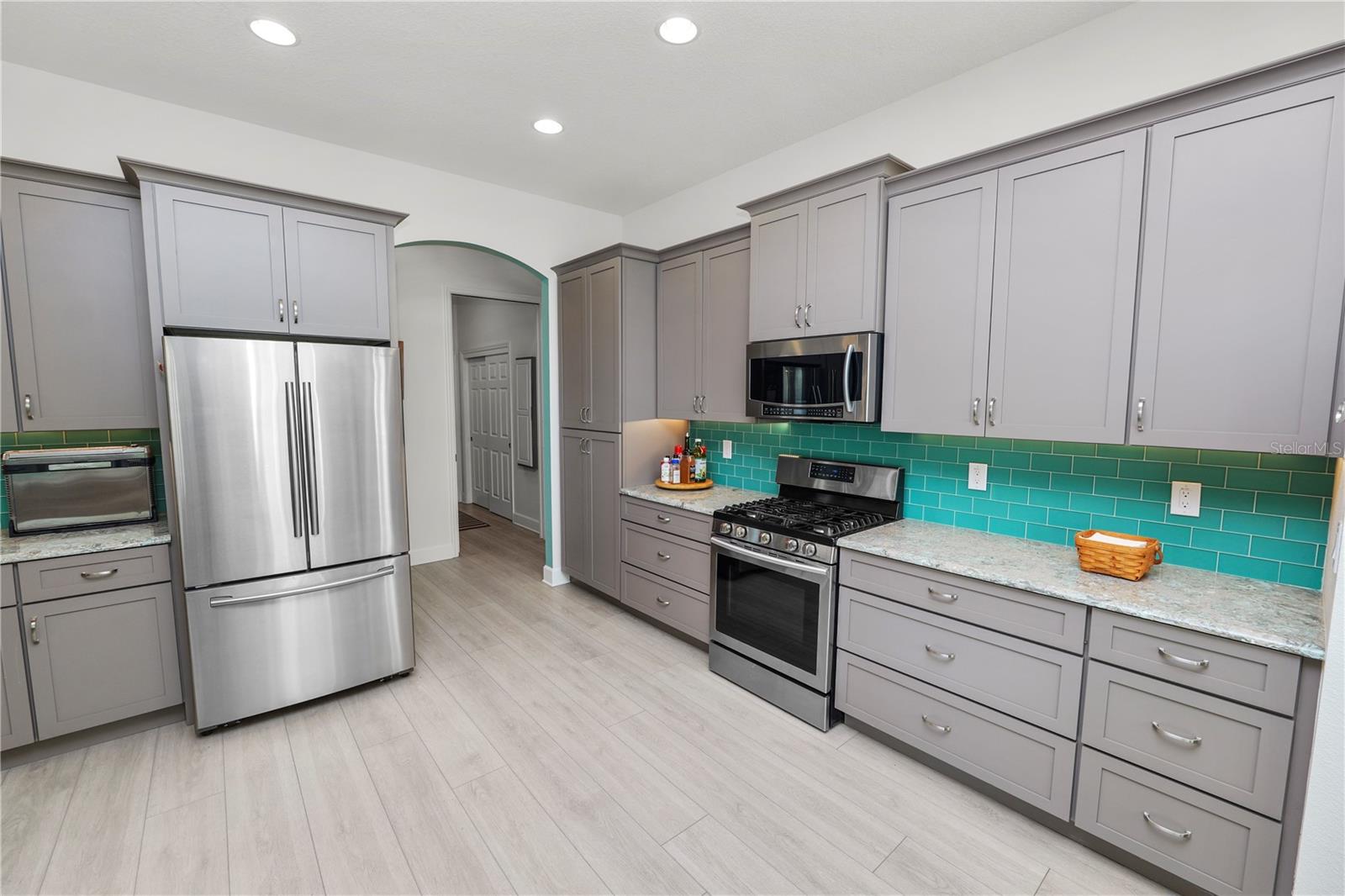 Image 21 of 78 For 2780 Lake Hamilton Drive