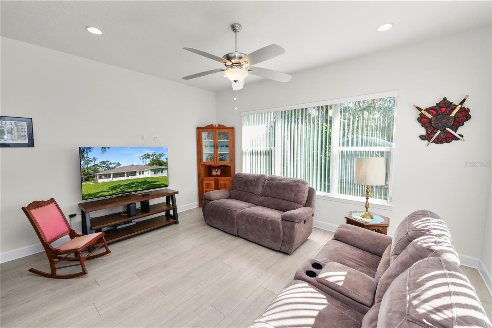 Image 29 of 78 For 2780 Lake Hamilton Drive