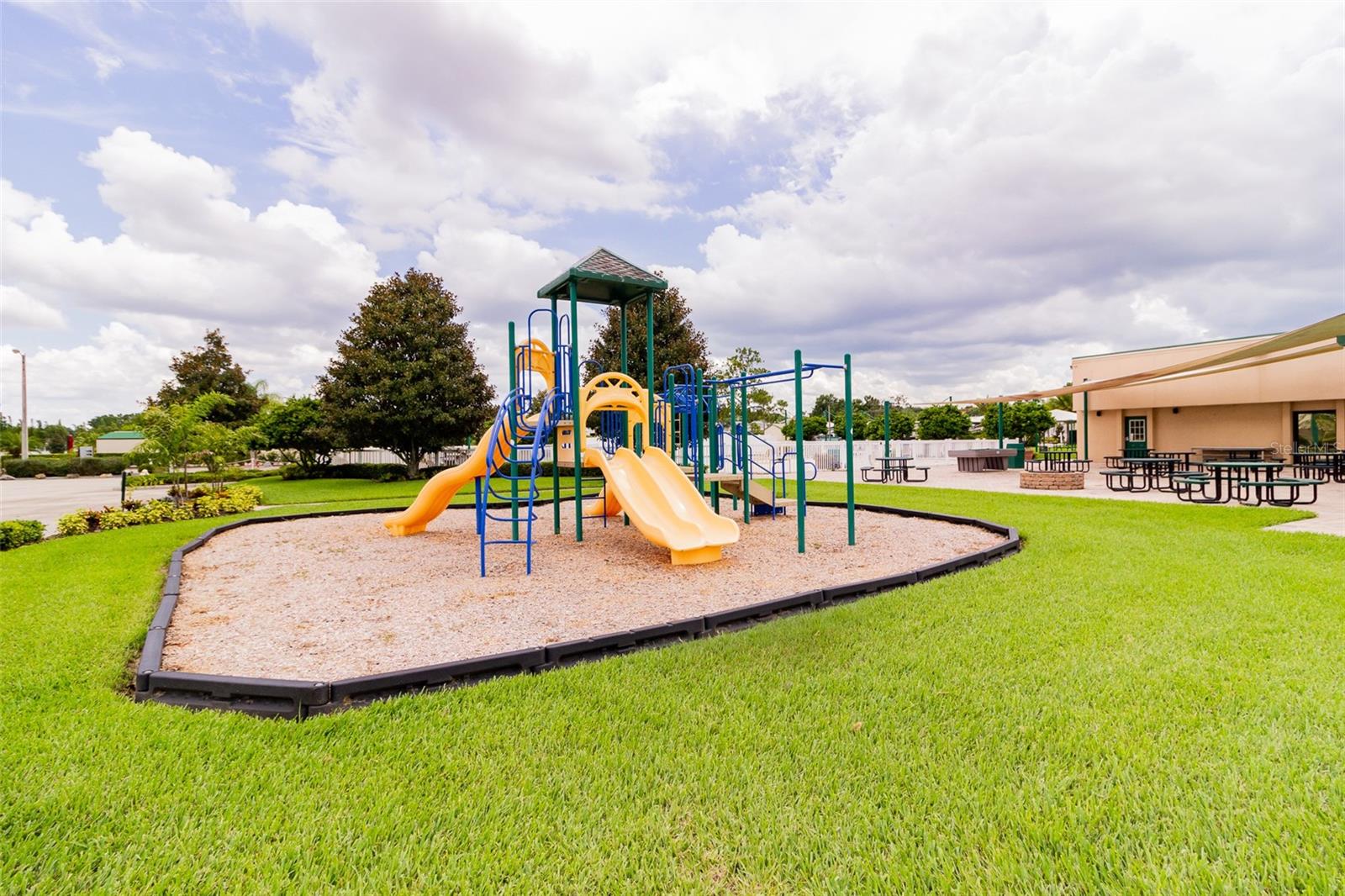 Image 16 of 23 For 2427 Citrus Tree Road