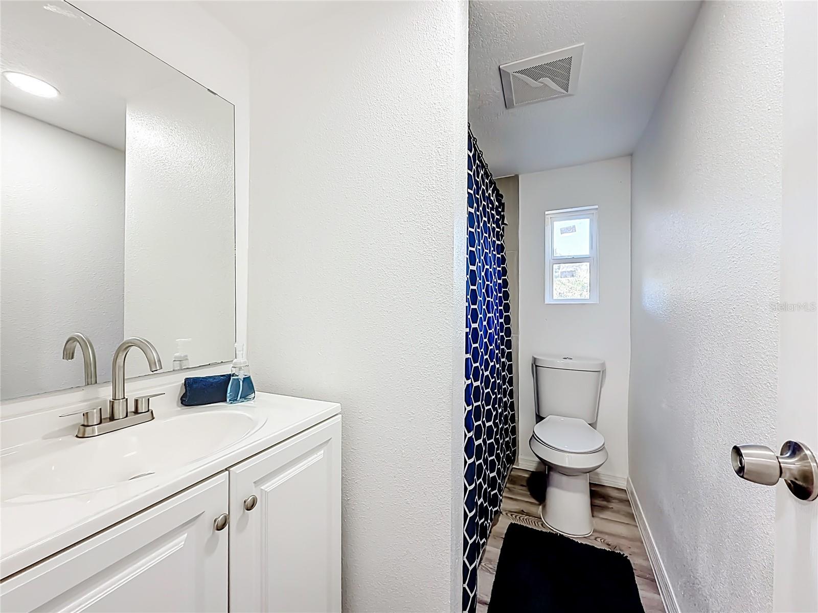 Image 20 of 45 For 1010 Dawes Road