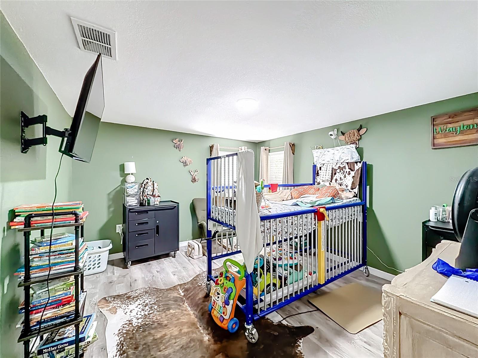 Image 22 of 45 For 1010 Dawes Road