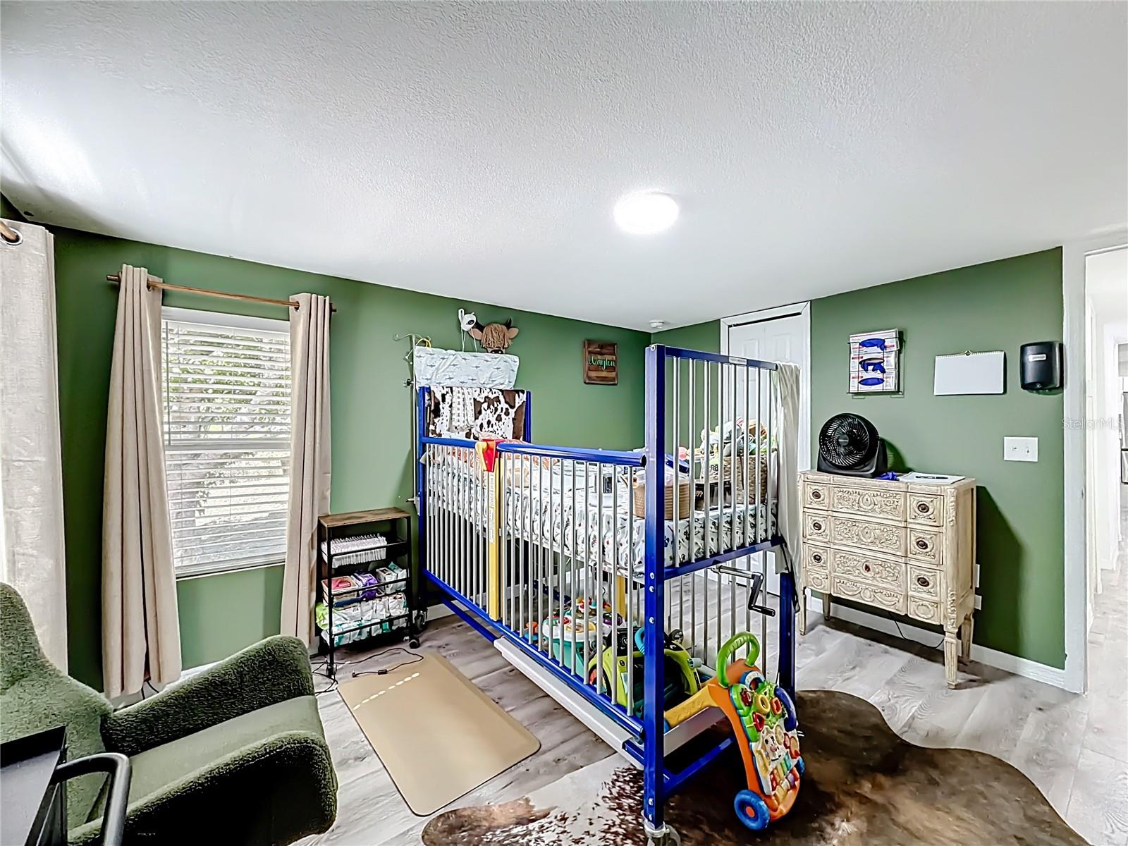 Image 23 of 45 For 1010 Dawes Road