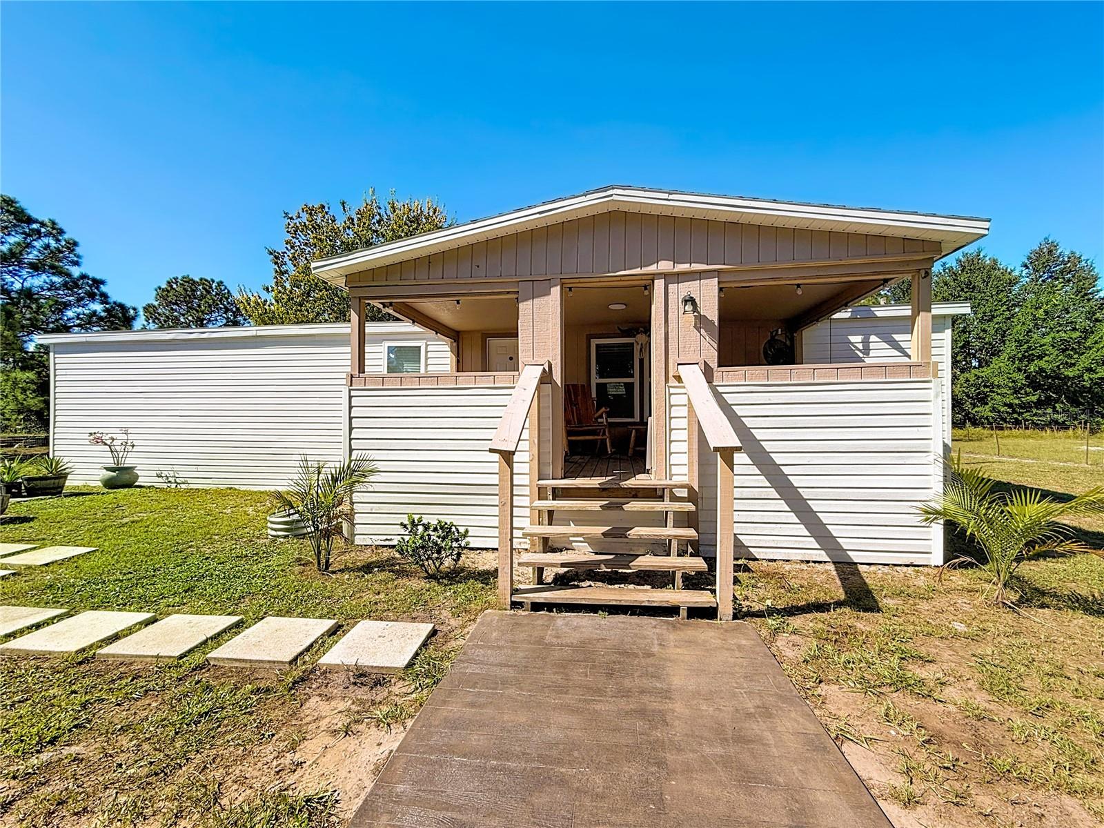 Image 3 of 45 For 1010 Dawes Road