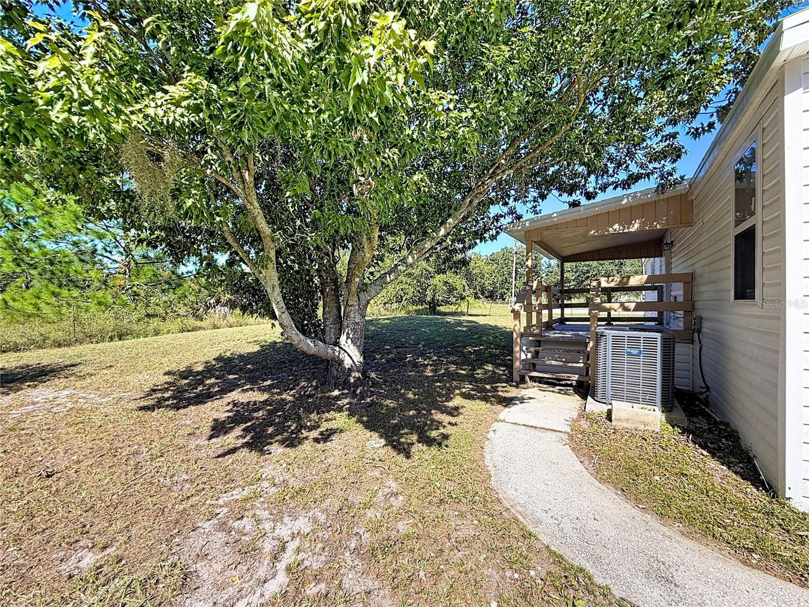 Image 32 of 45 For 1010 Dawes Road