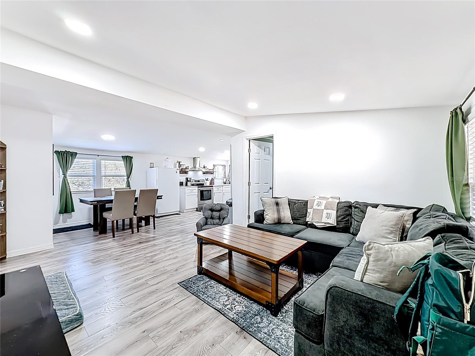 Image 8 of 45 For 1010 Dawes Road