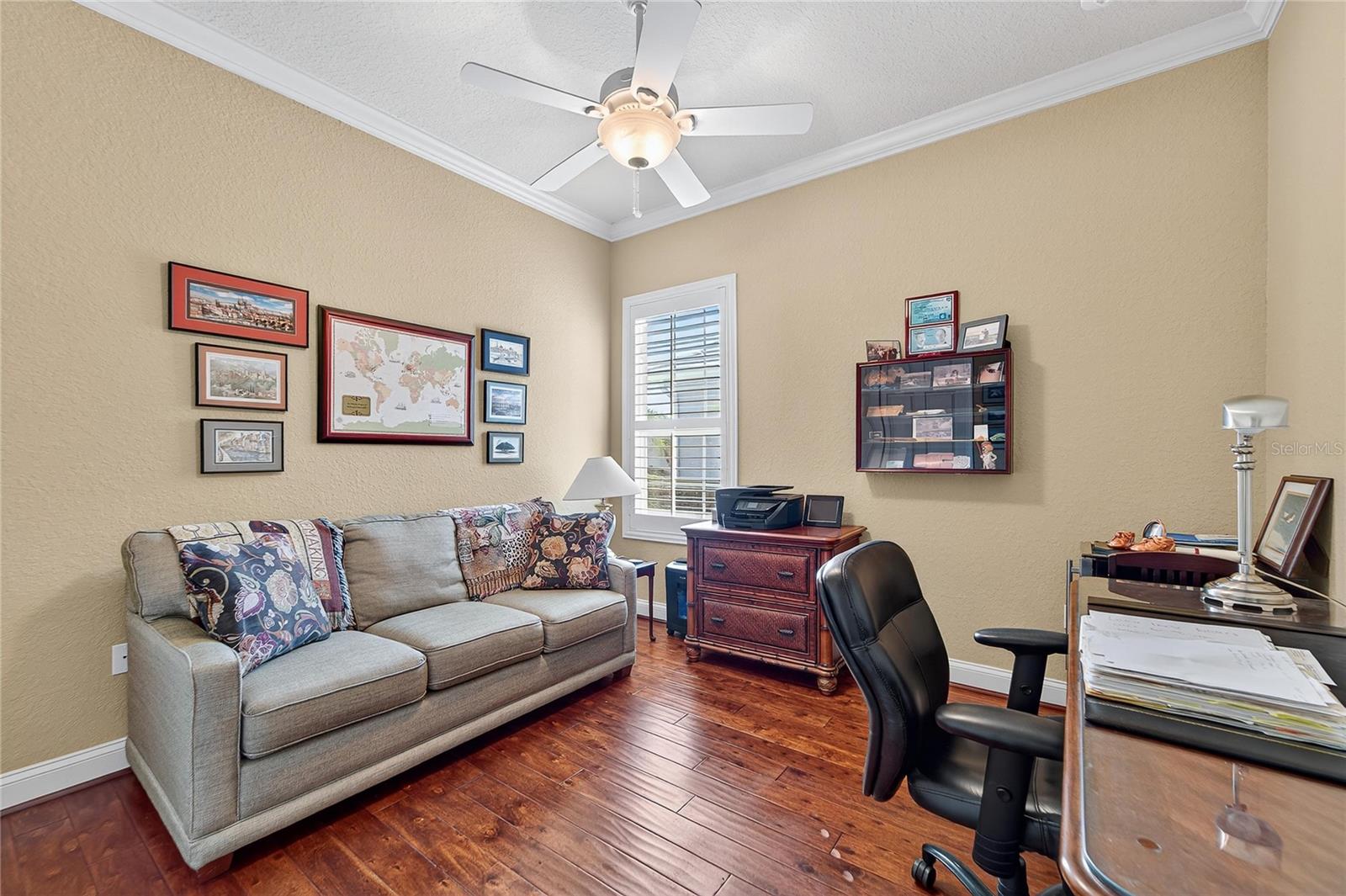 Image 41 of 75 For 1727 Laurel Glen Place