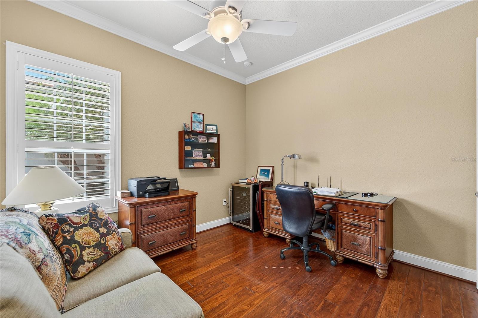 Image 42 of 75 For 1727 Laurel Glen Place