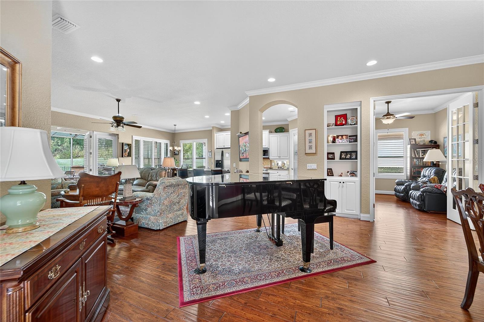 Image 7 of 75 For 1727 Laurel Glen Place