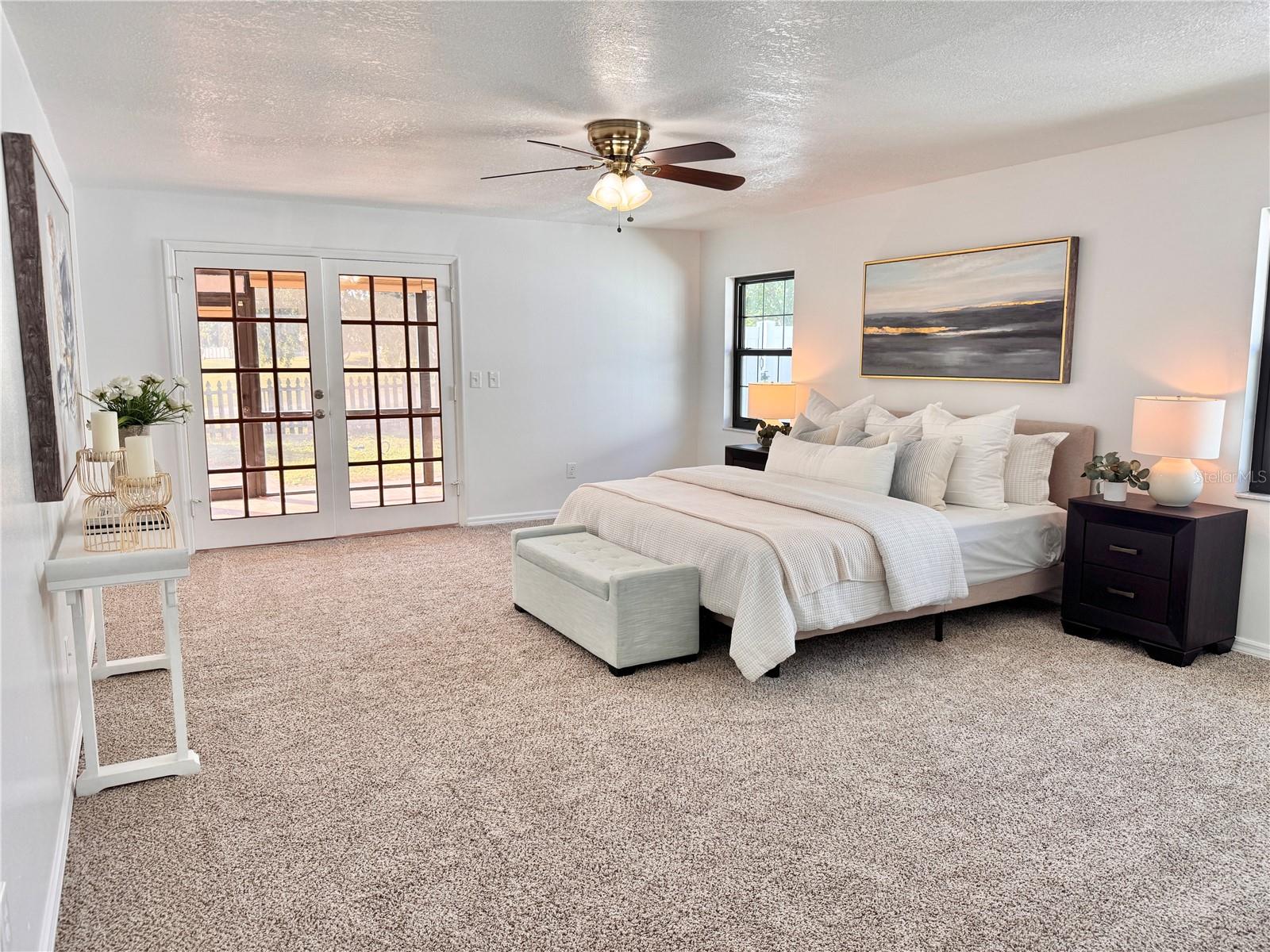 Listing photo id 24 for 16404 Ashwood Drive