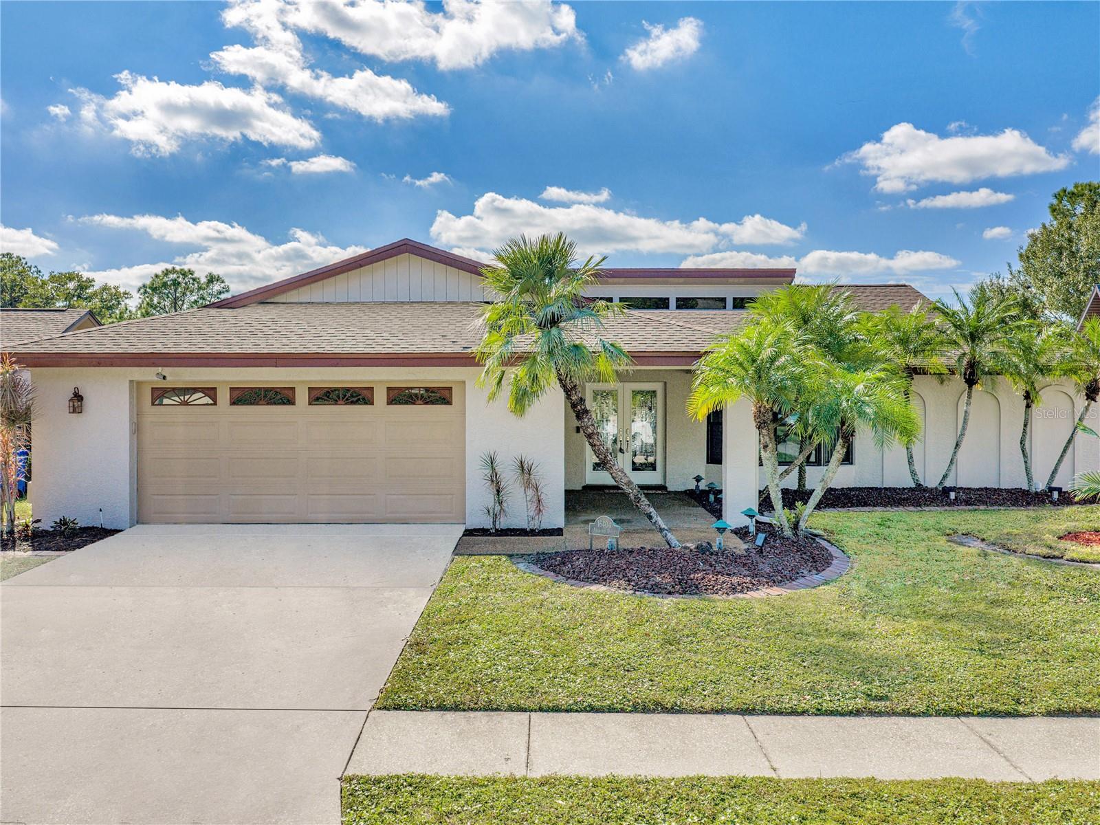 Listing photo id 57 for 16404 Ashwood Drive