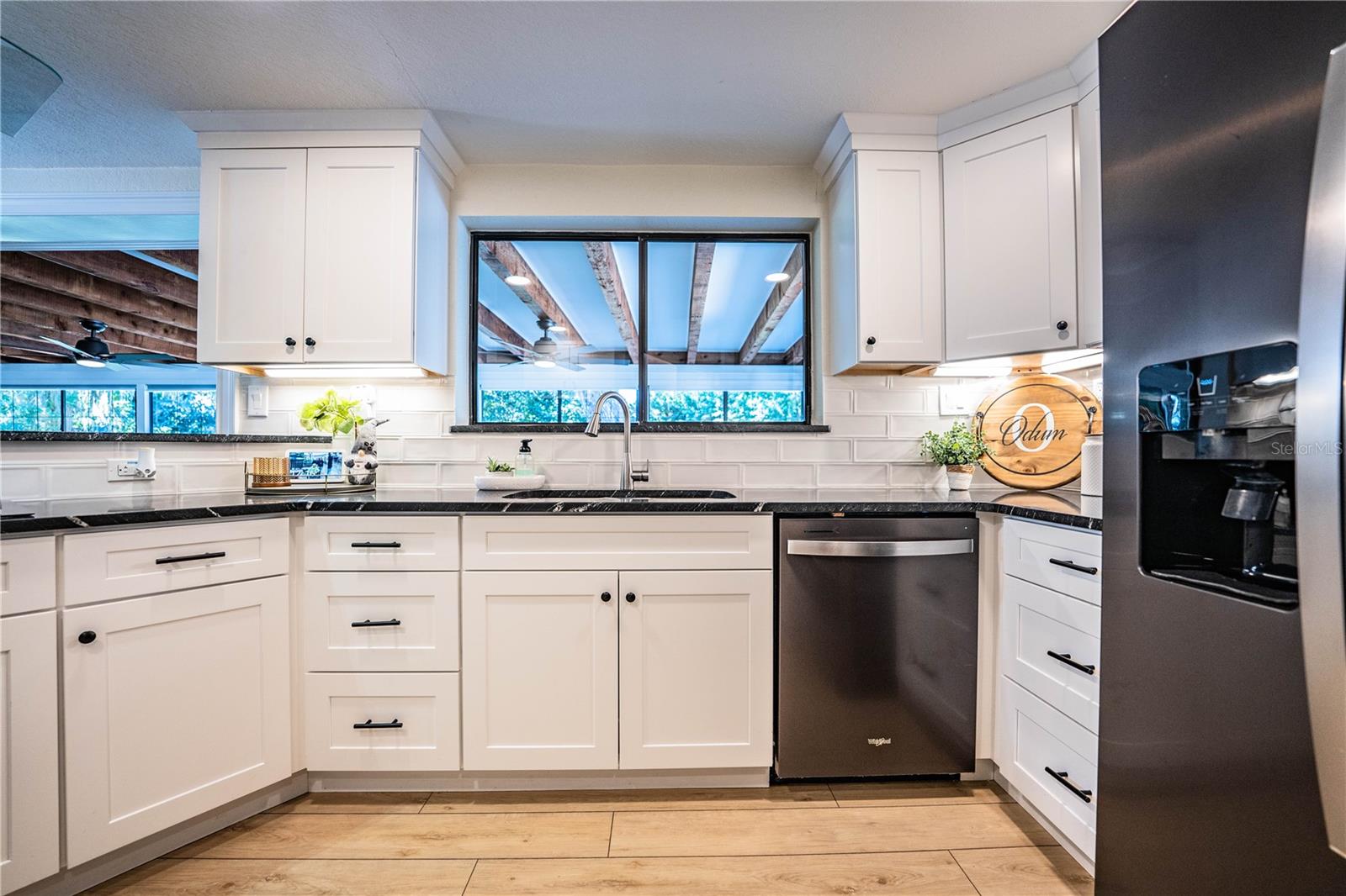 Image 16 of 84 For 6529 Shadow Court