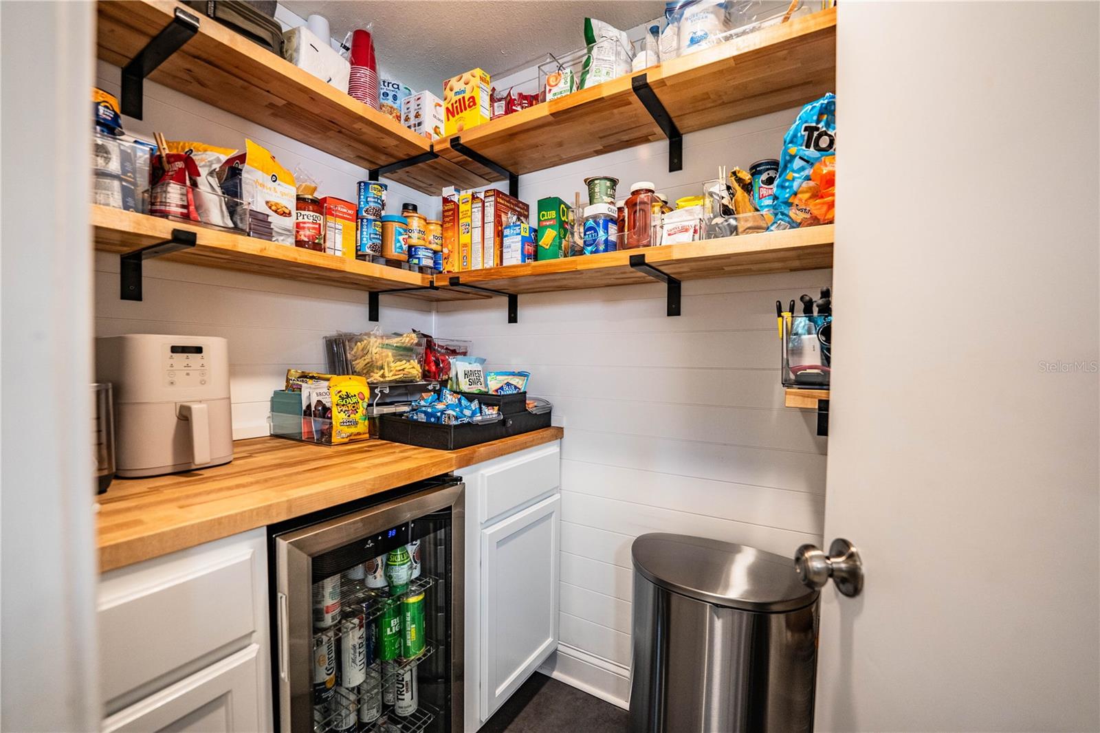 Image 17 of 84 For 6529 Shadow Court