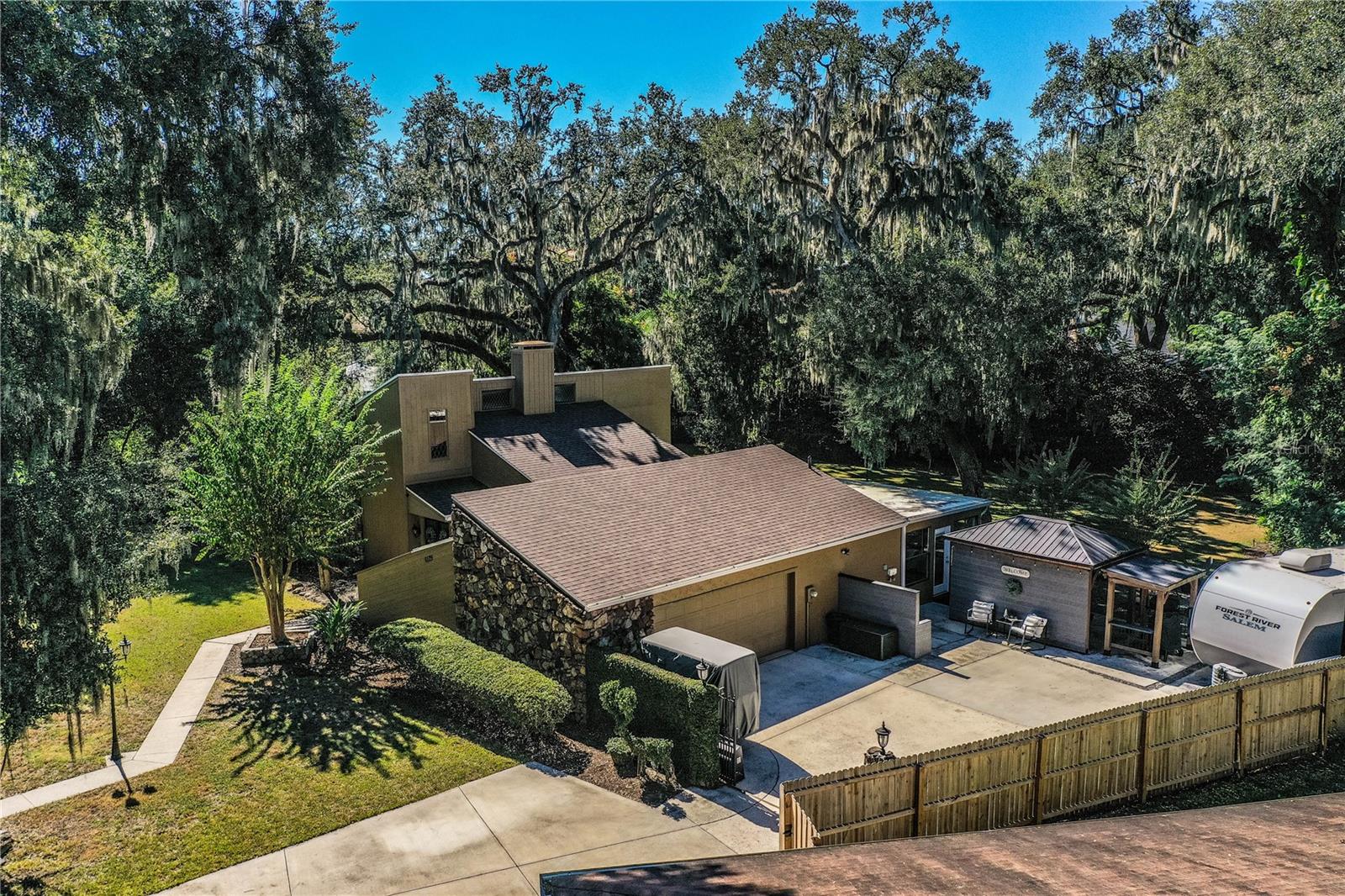 Image 55 of 84 For 6529 Shadow Court