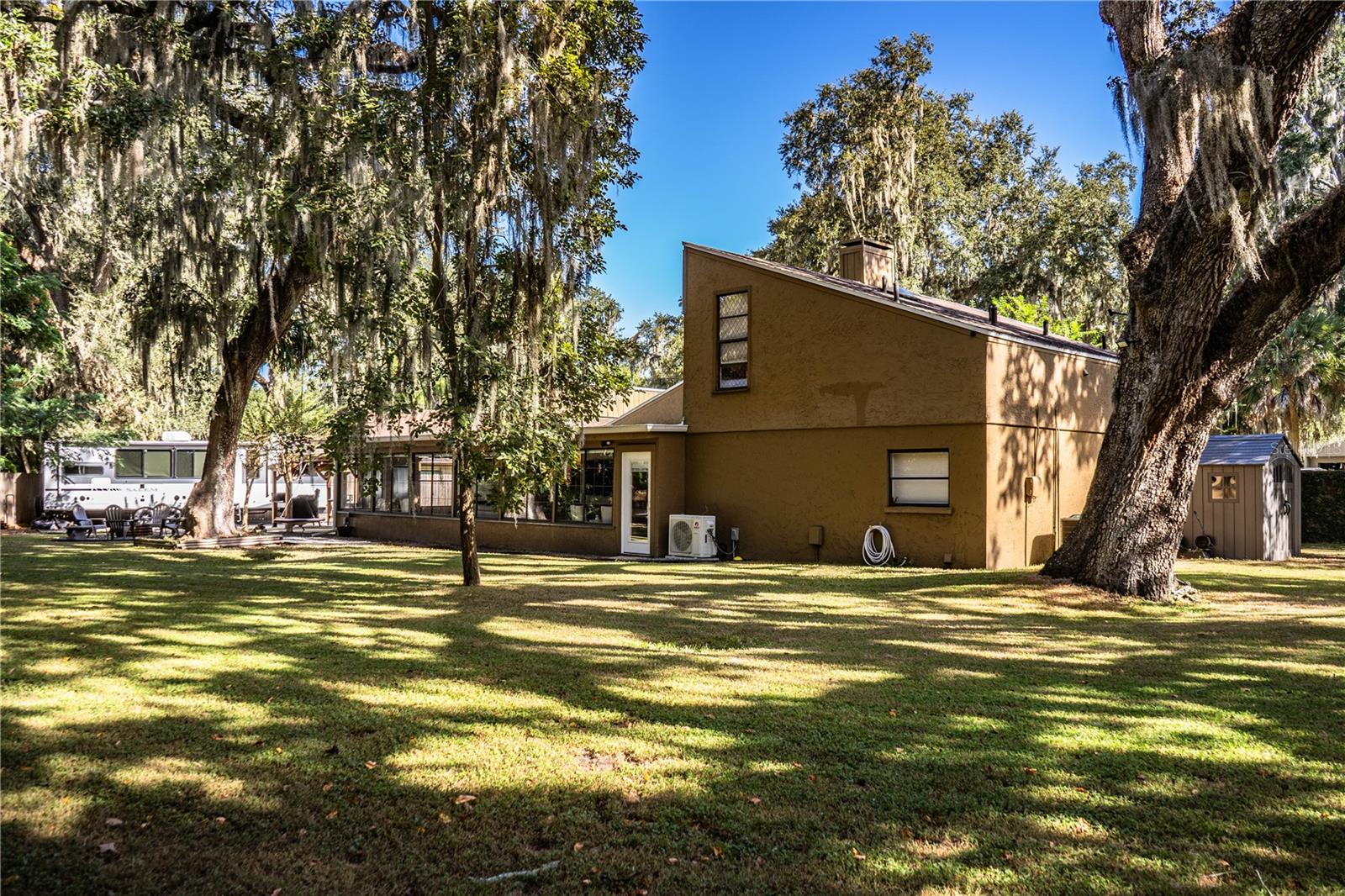 Image 76 of 84 For 6529 Shadow Court