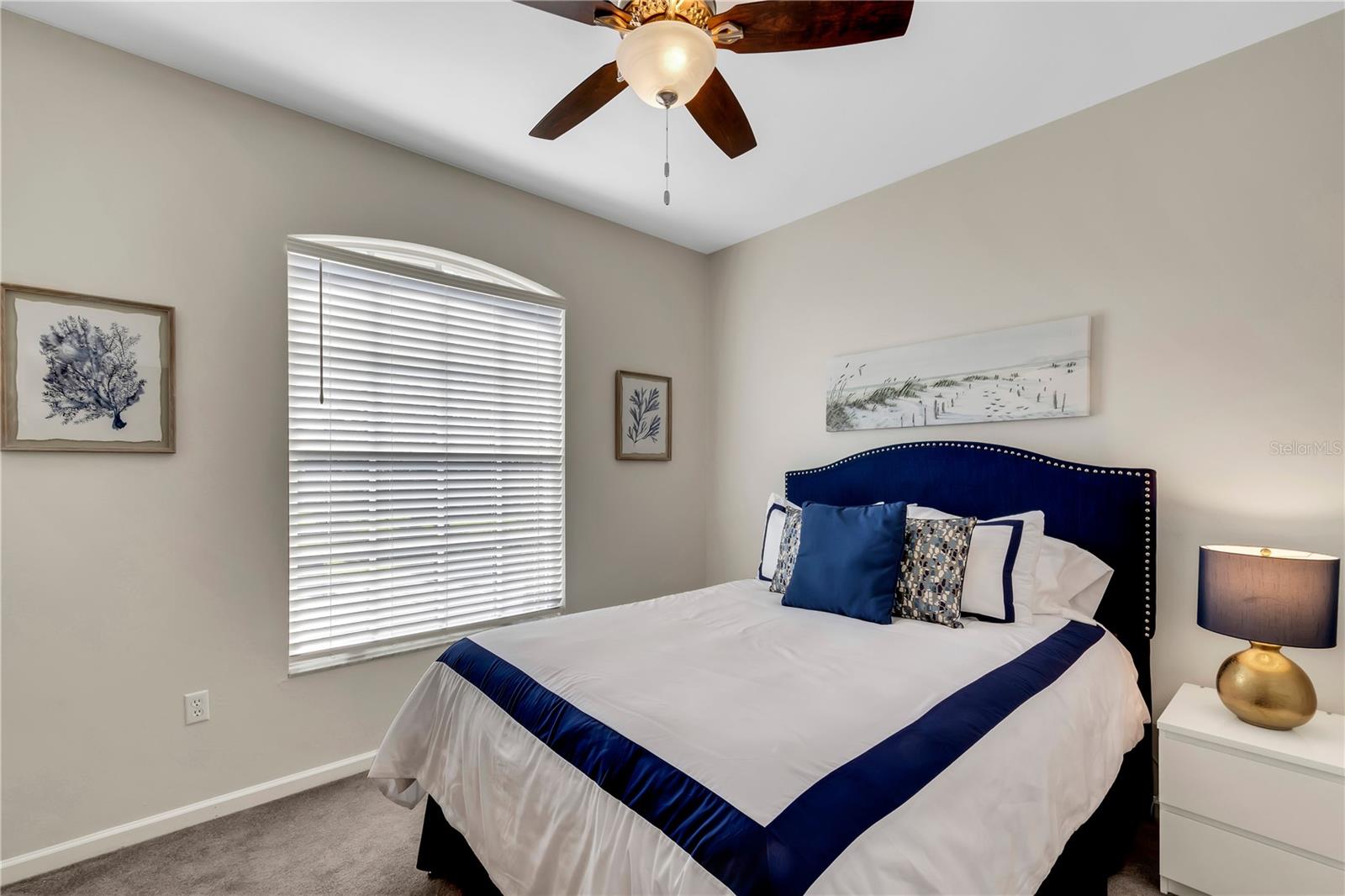 Image 24 of 59 For 421 Enclave Place N-a