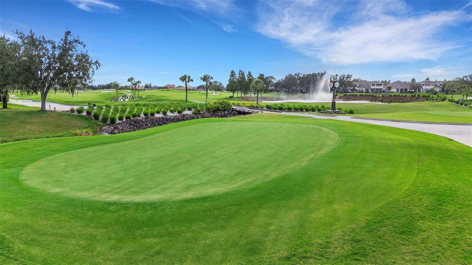 Image 43 of 59 For 421 Enclave Place N-a