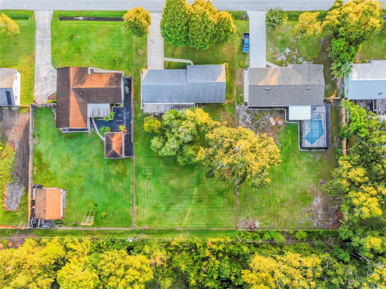 Image 24 of 29 For 6428 Tula Lane