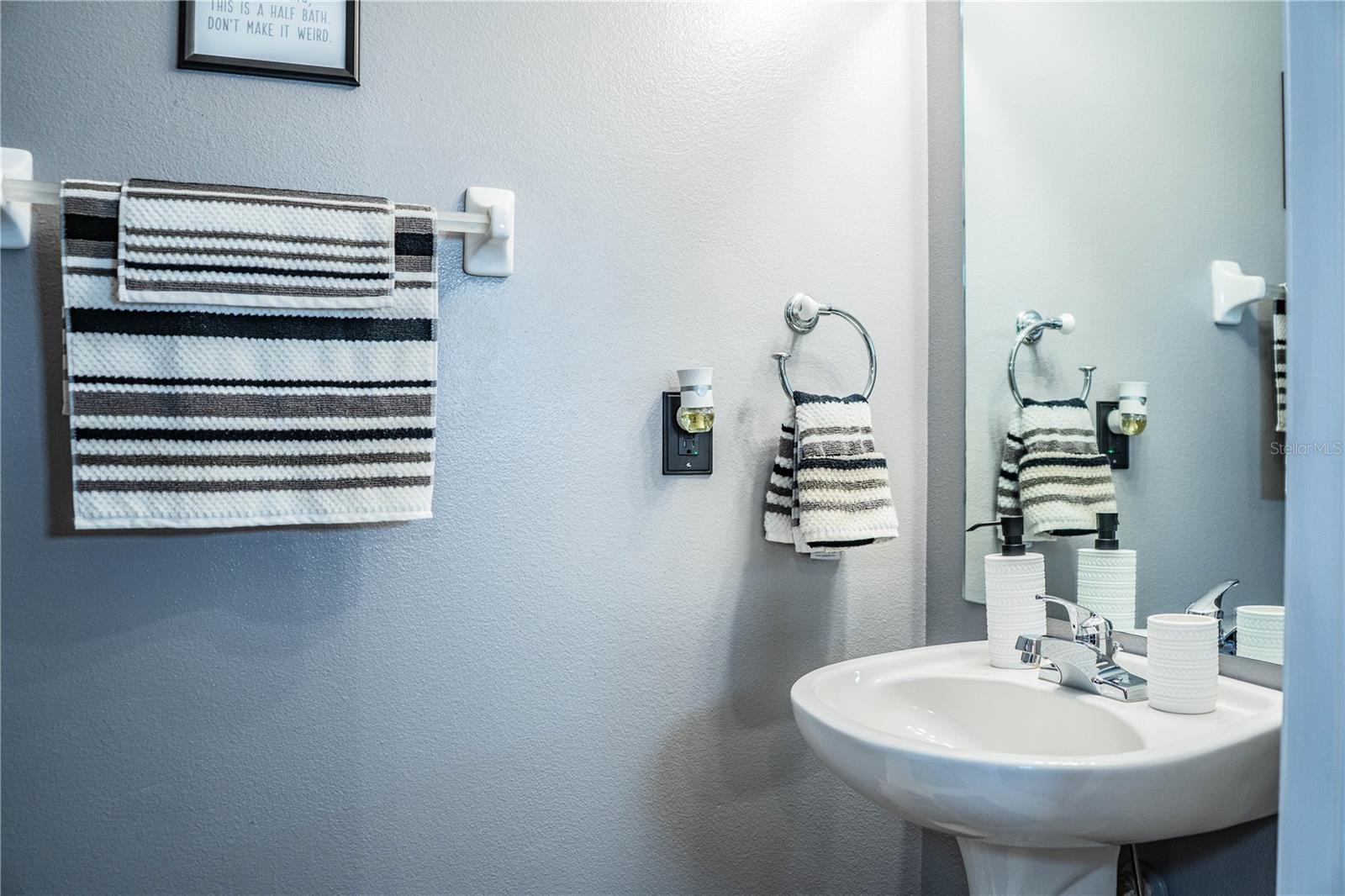 Image 26 of 67 For 6562 Osprey Lake Circle