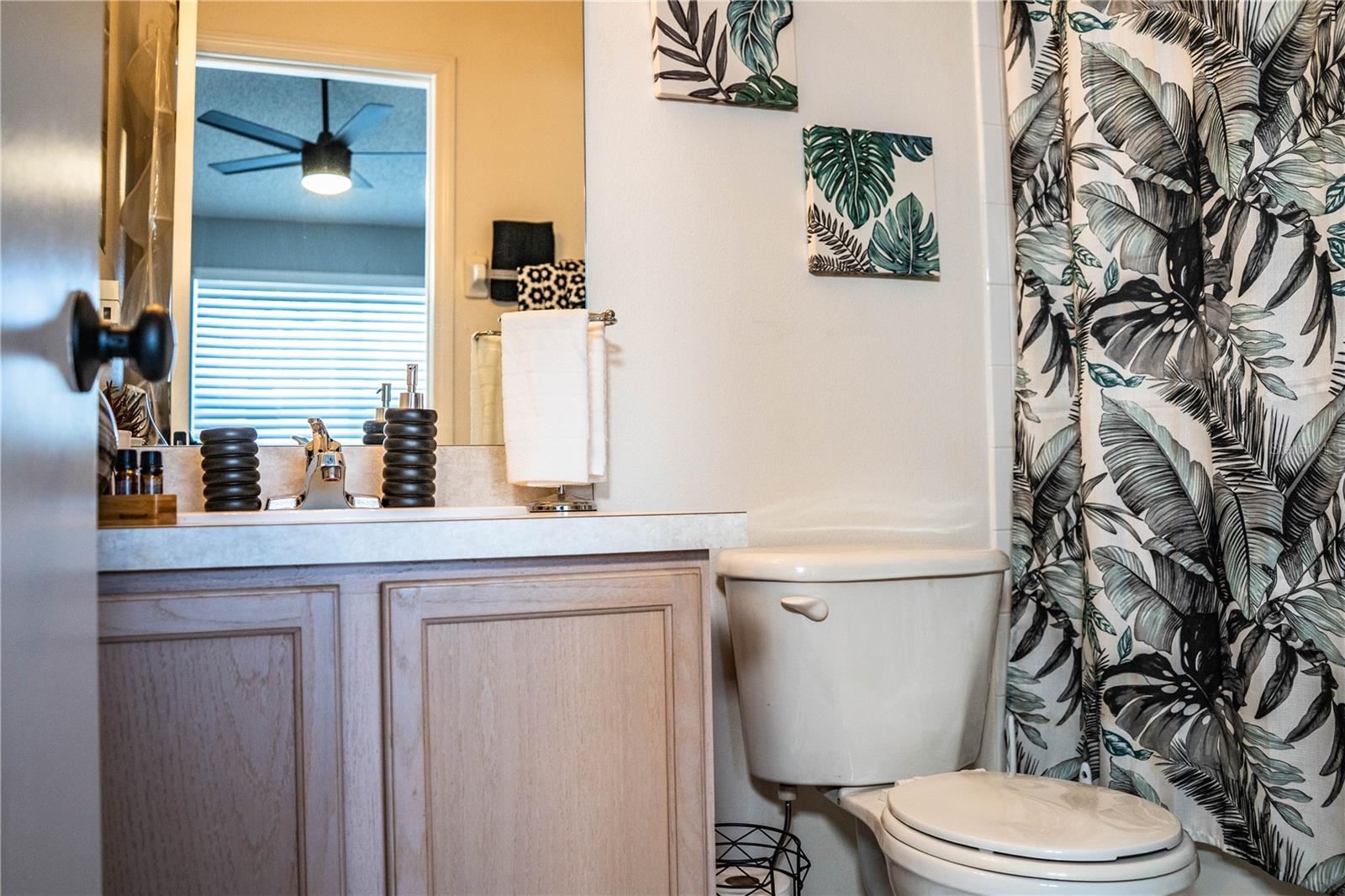 Image 40 of 67 For 6562 Osprey Lake Circle