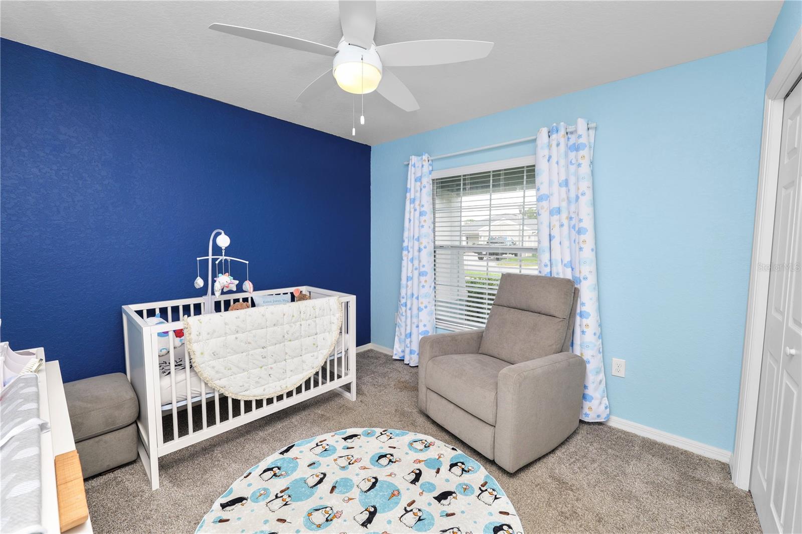 Image 22 of 37 For 1984 Danes Court