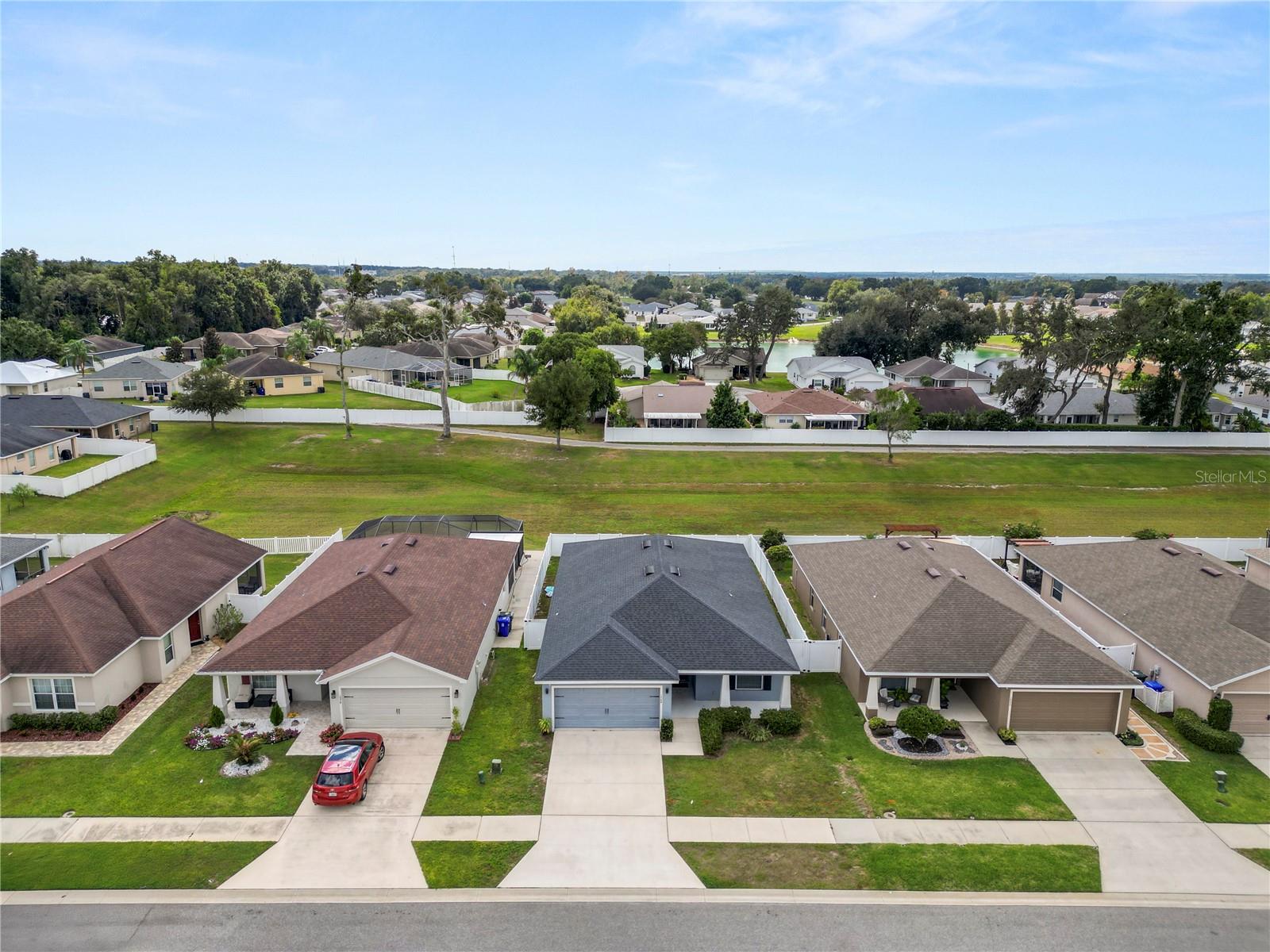 Image 32 of 37 For 1984 Danes Court