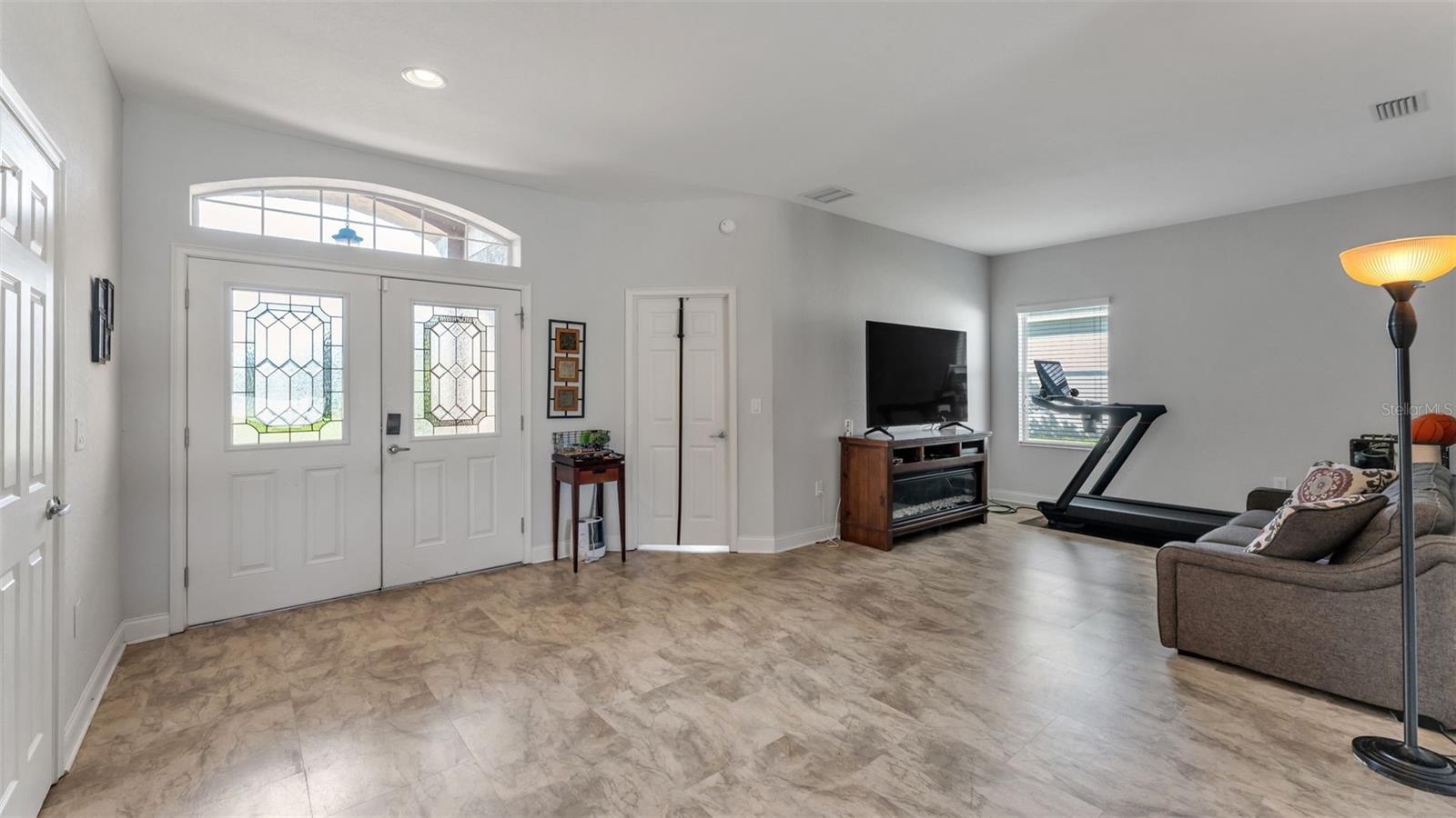 Image 14 of 49 For 2574 Highlands Creek Way