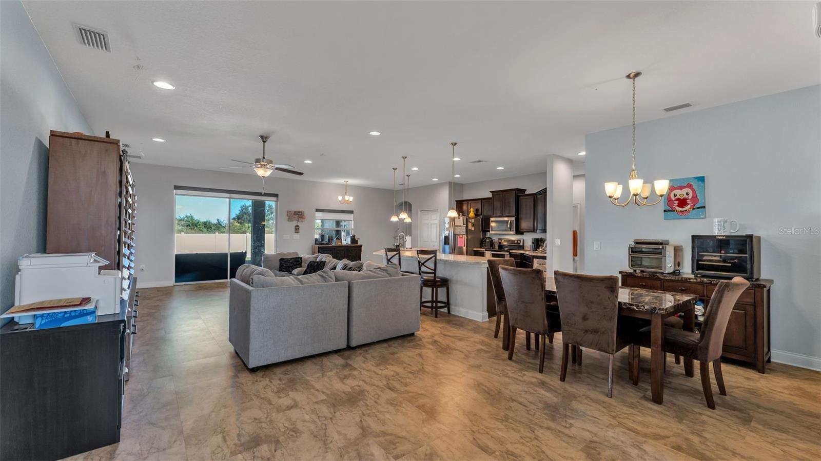 Image 16 of 49 For 2574 Highlands Creek Way