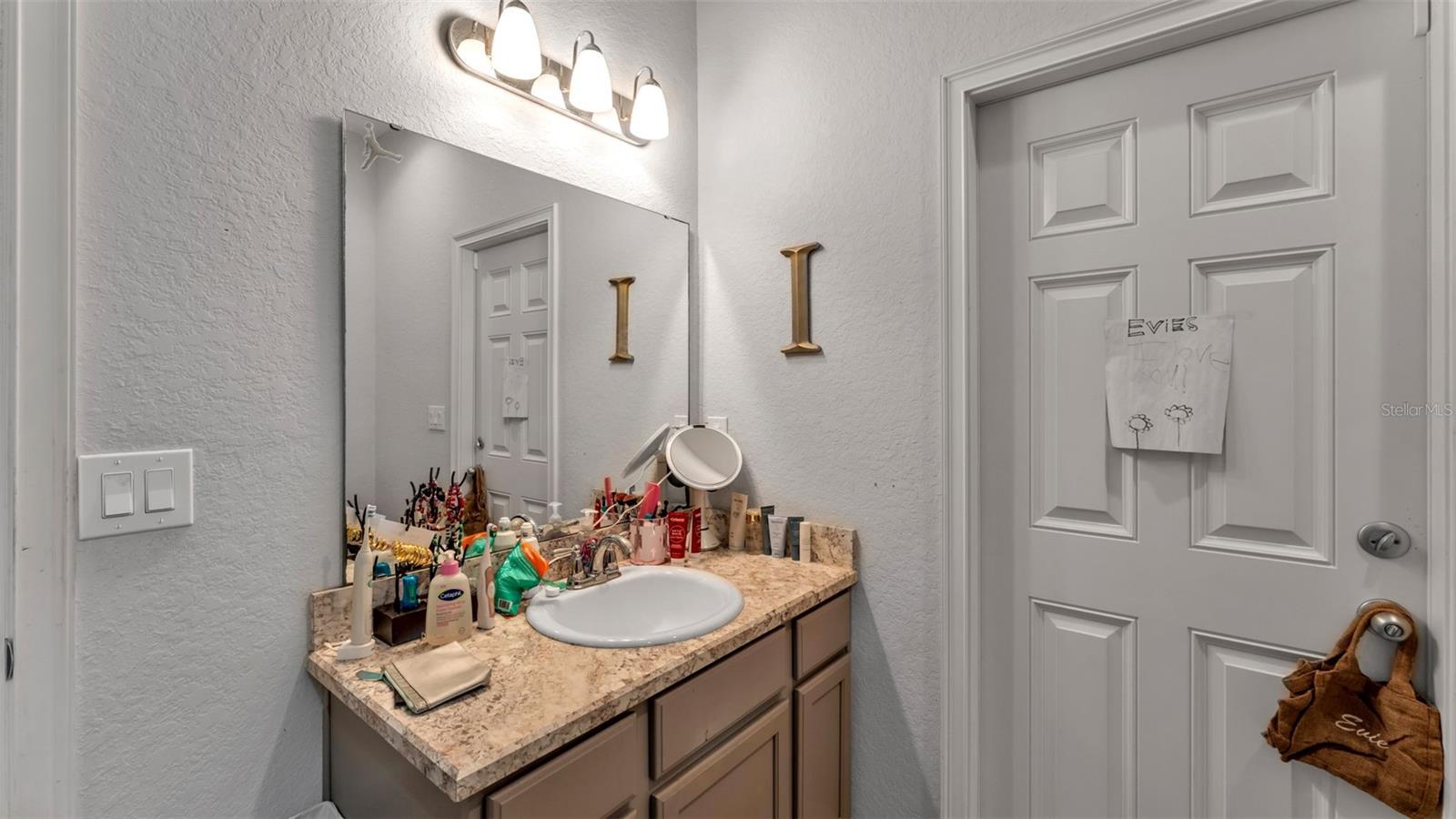 Image 29 of 49 For 2574 Highlands Creek Way