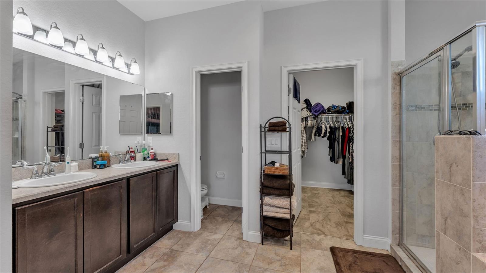 Image 40 of 49 For 2574 Highlands Creek Way