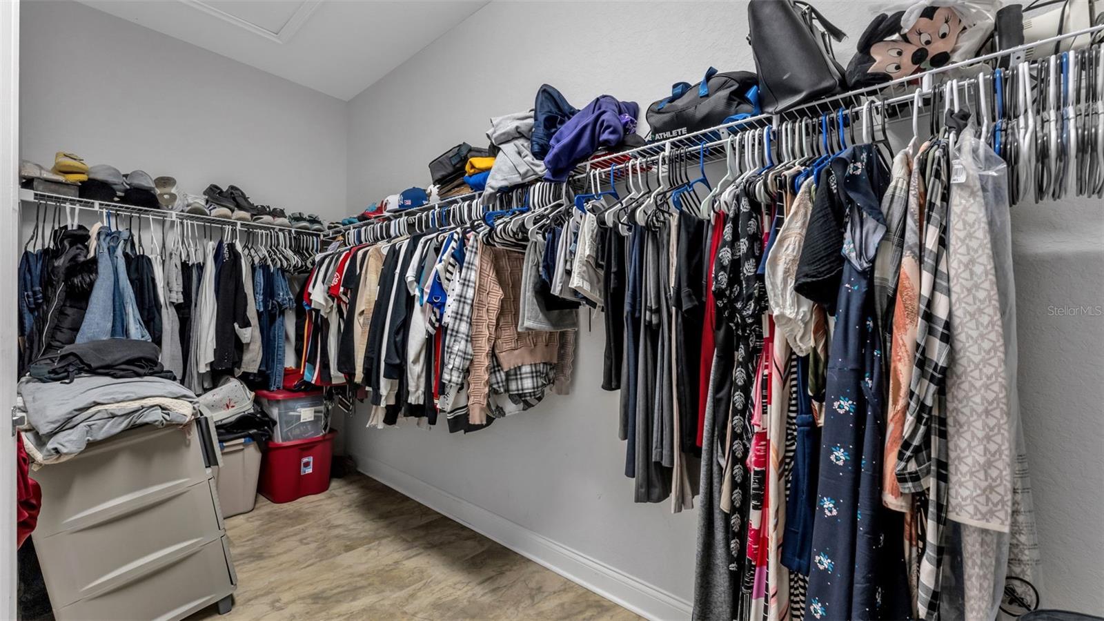 Image 43 of 49 For 2574 Highlands Creek Way