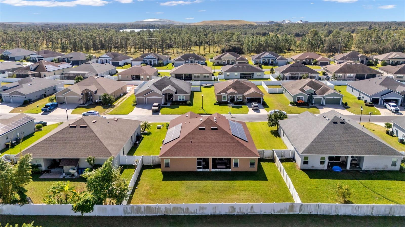 Image 9 of 49 For 2574 Highlands Creek Way