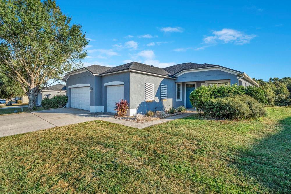 Image 2 of 39 For 4847 Hickory Stream Lane