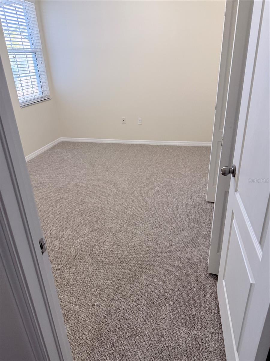 Image 40 of 43 For 4847 Hickory Stream Lane