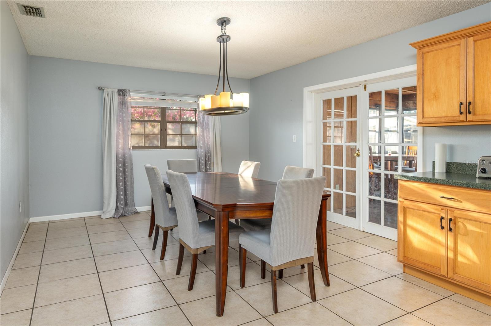 Image 11 of 40 For 1330 Spring Court