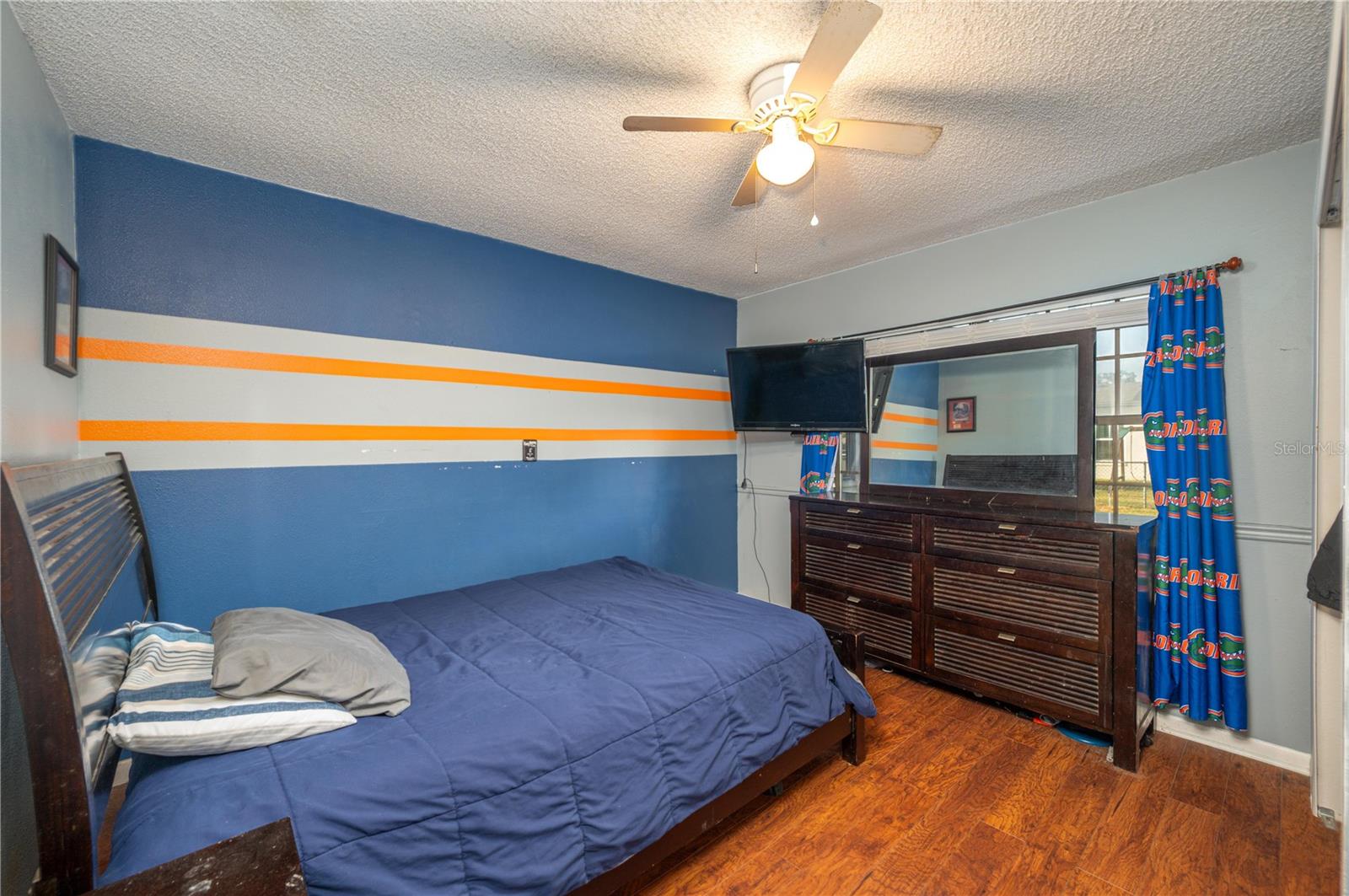 Image 27 of 40 For 1330 Spring Court