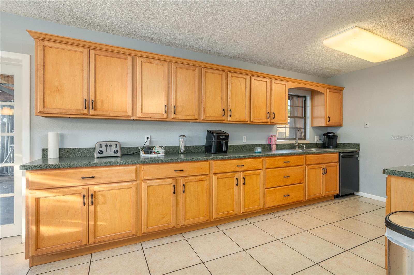 Image 8 of 40 For 1330 Spring Court