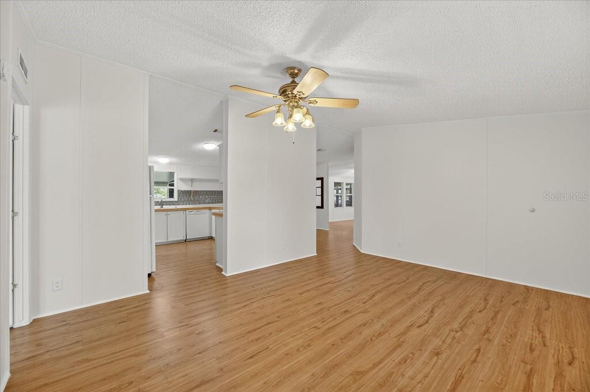 Image 20 of 74 For 6211 Woodale Drive