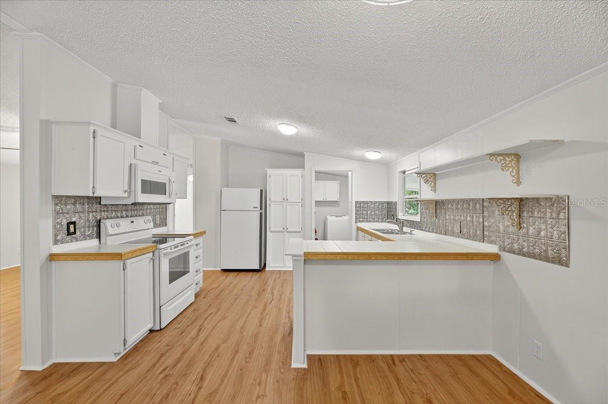 Image 30 of 74 For 6211 Woodale Drive