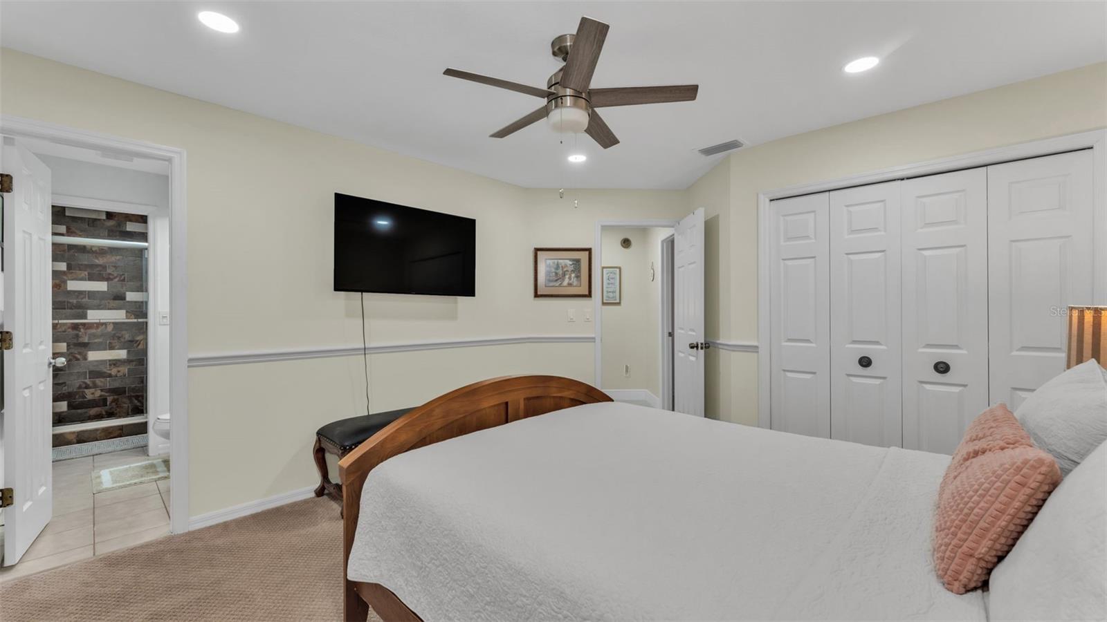 Image 29 of 78 For 8710 Tantallon Circle