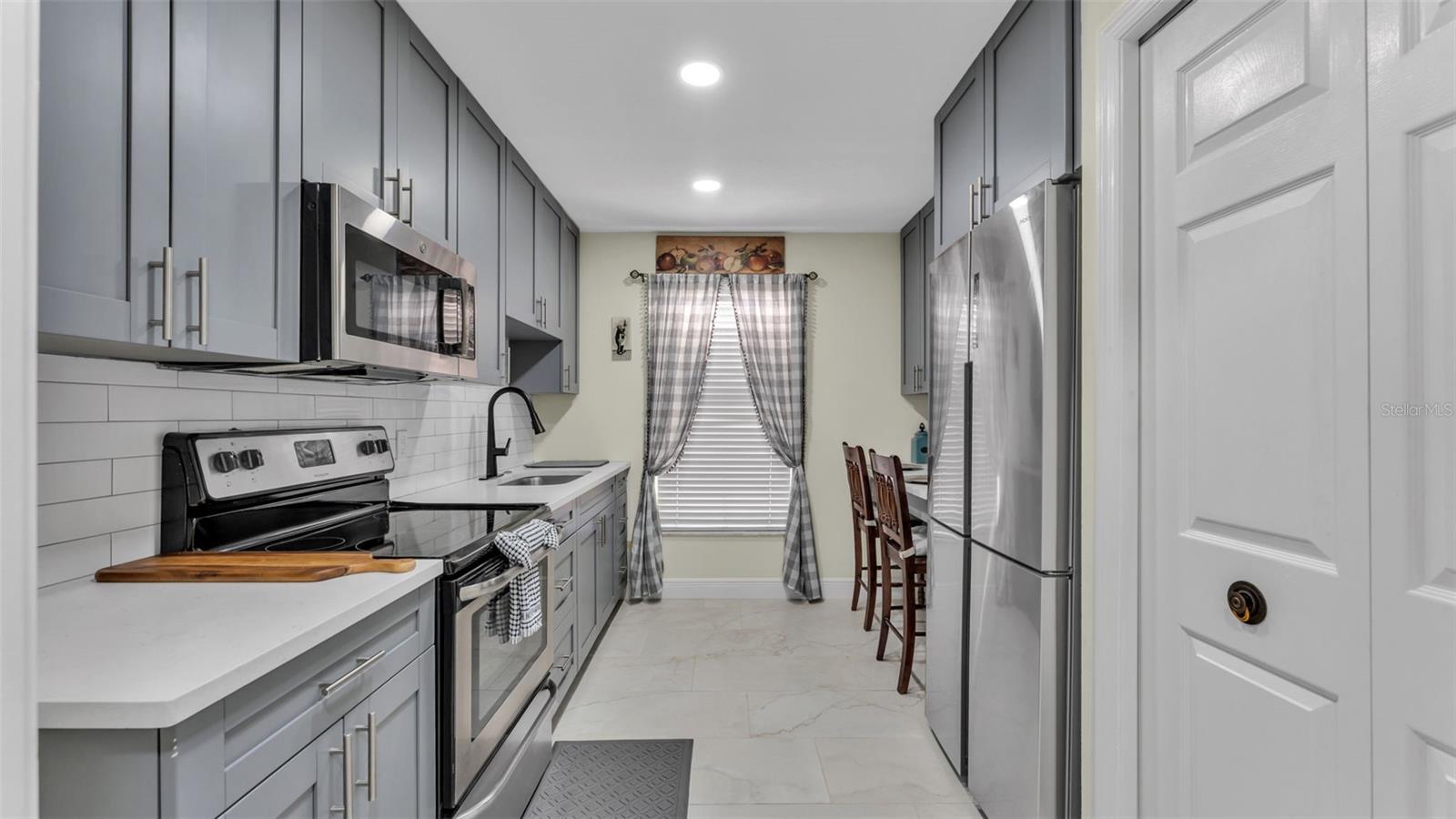 Image 33 of 78 For 8710 Tantallon Circle