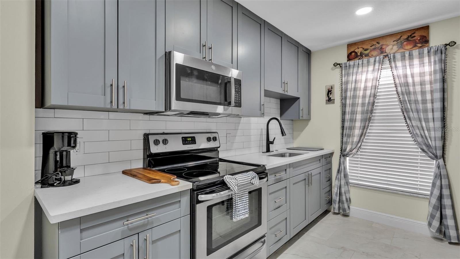 Image 34 of 78 For 8710 Tantallon Circle