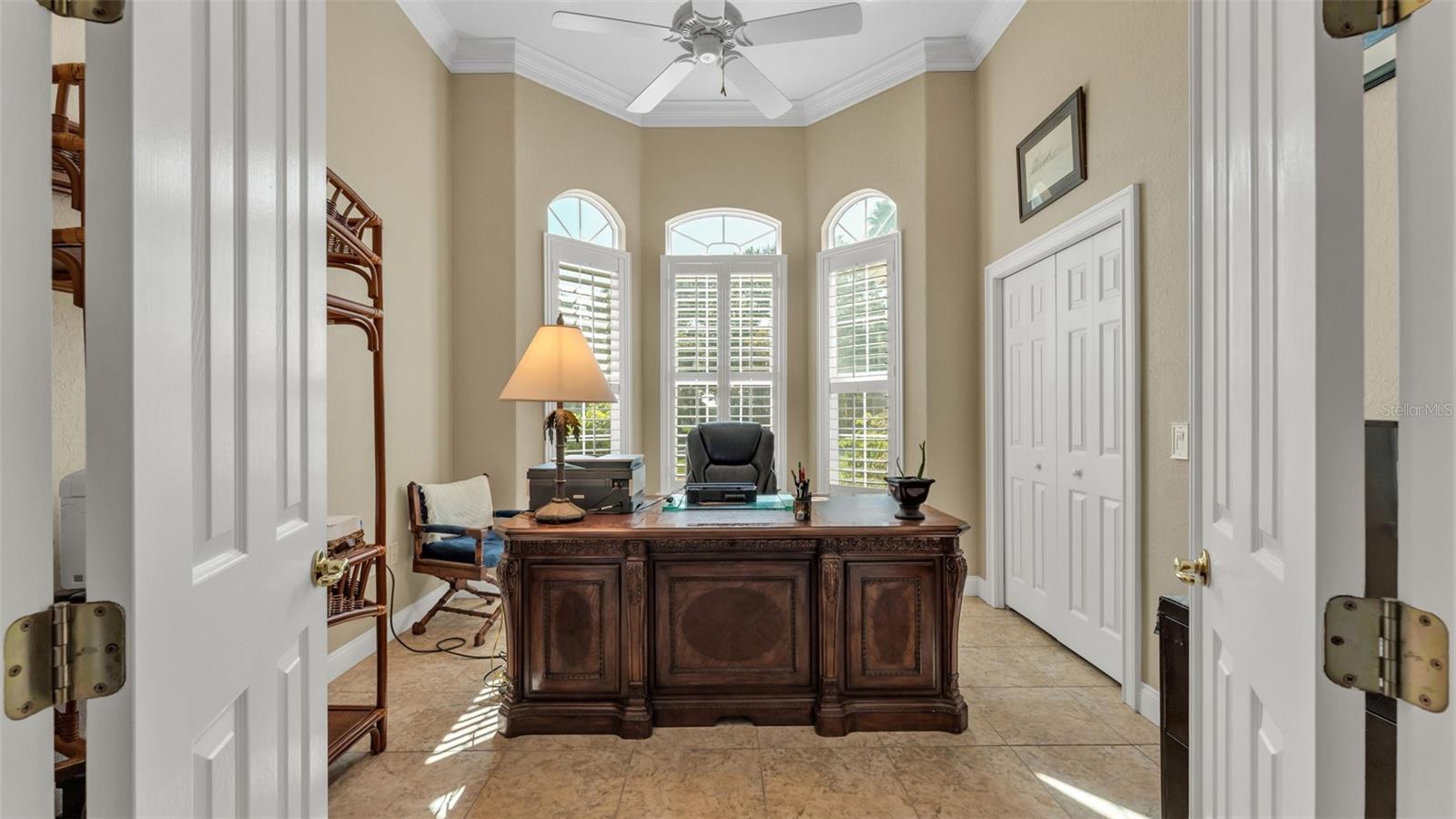 Image 16 of 85 For 237 Mclean Point