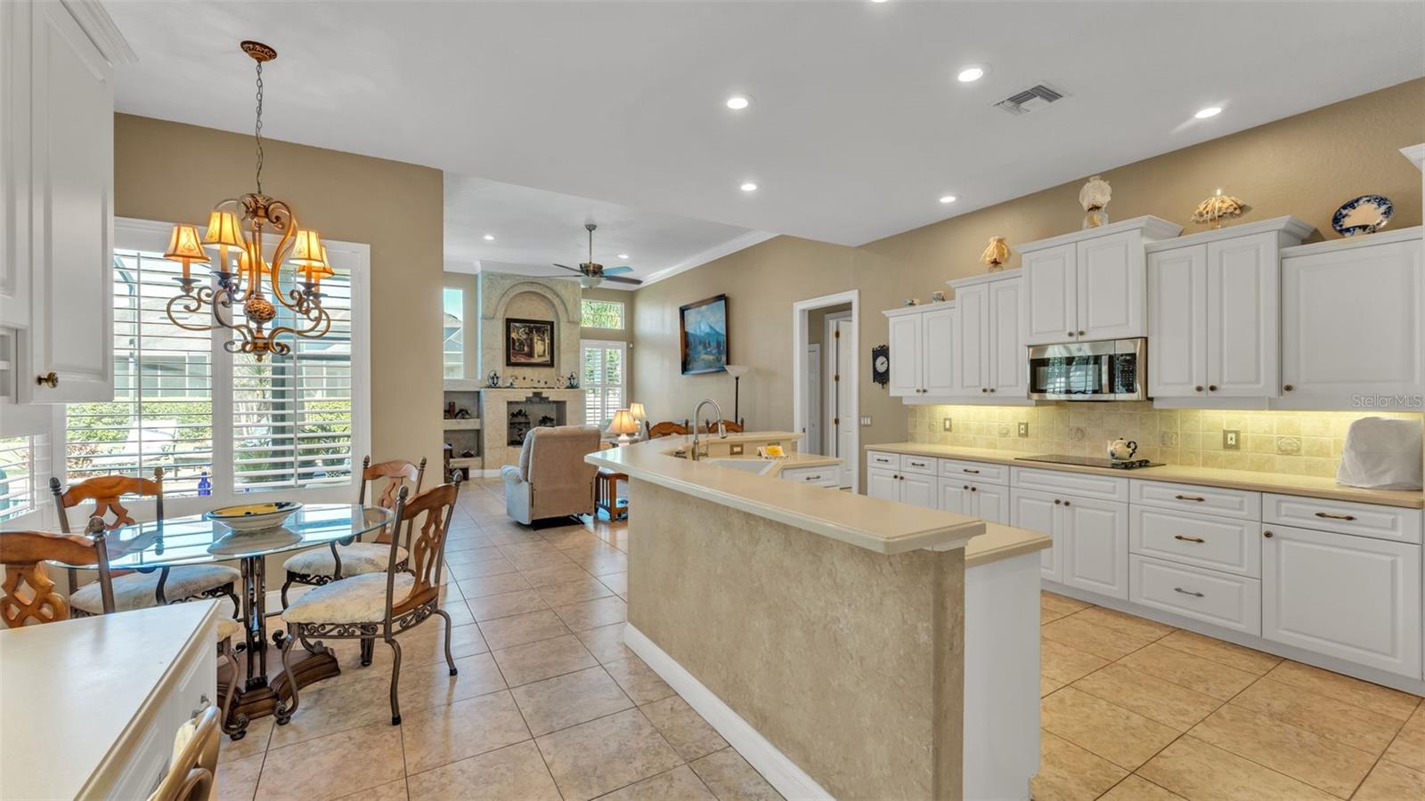 Image 49 of 85 For 237 Mclean Point