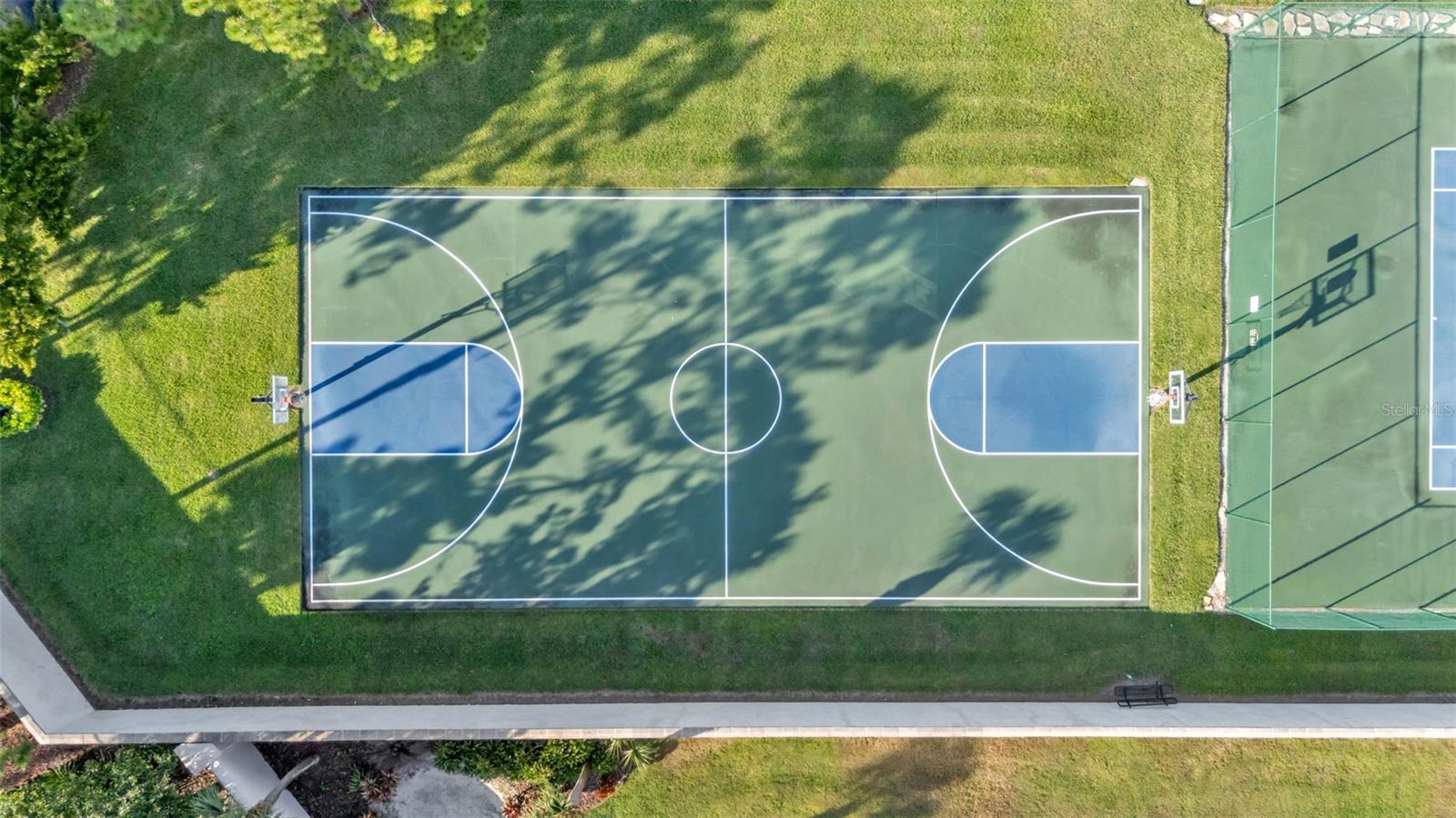 Image 72 of 85 For 237 Mclean Point