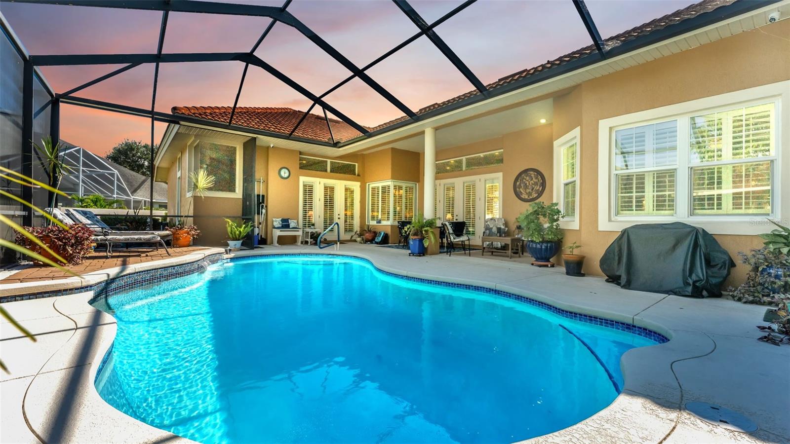 Image 9 of 85 For 237 Mclean Point