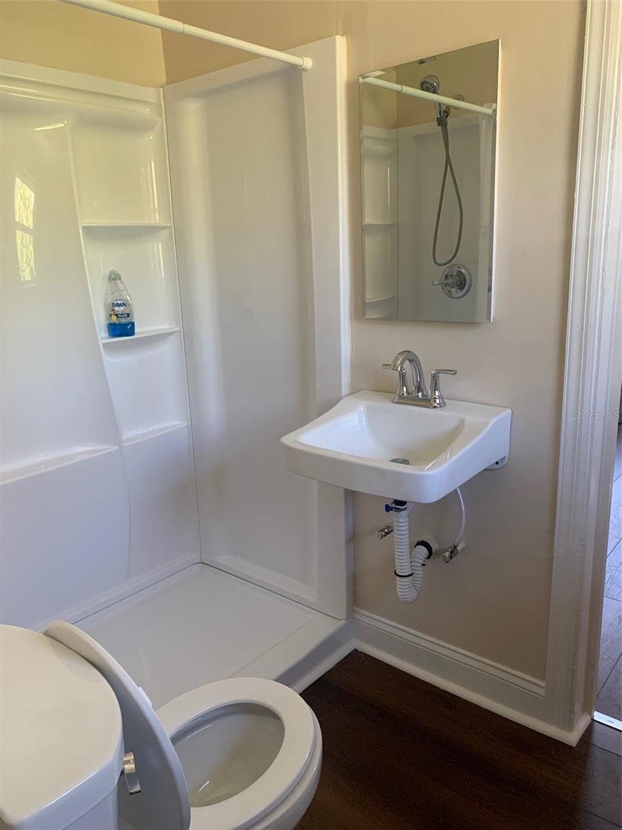 Image 12 of 22 For 135 Orange Street